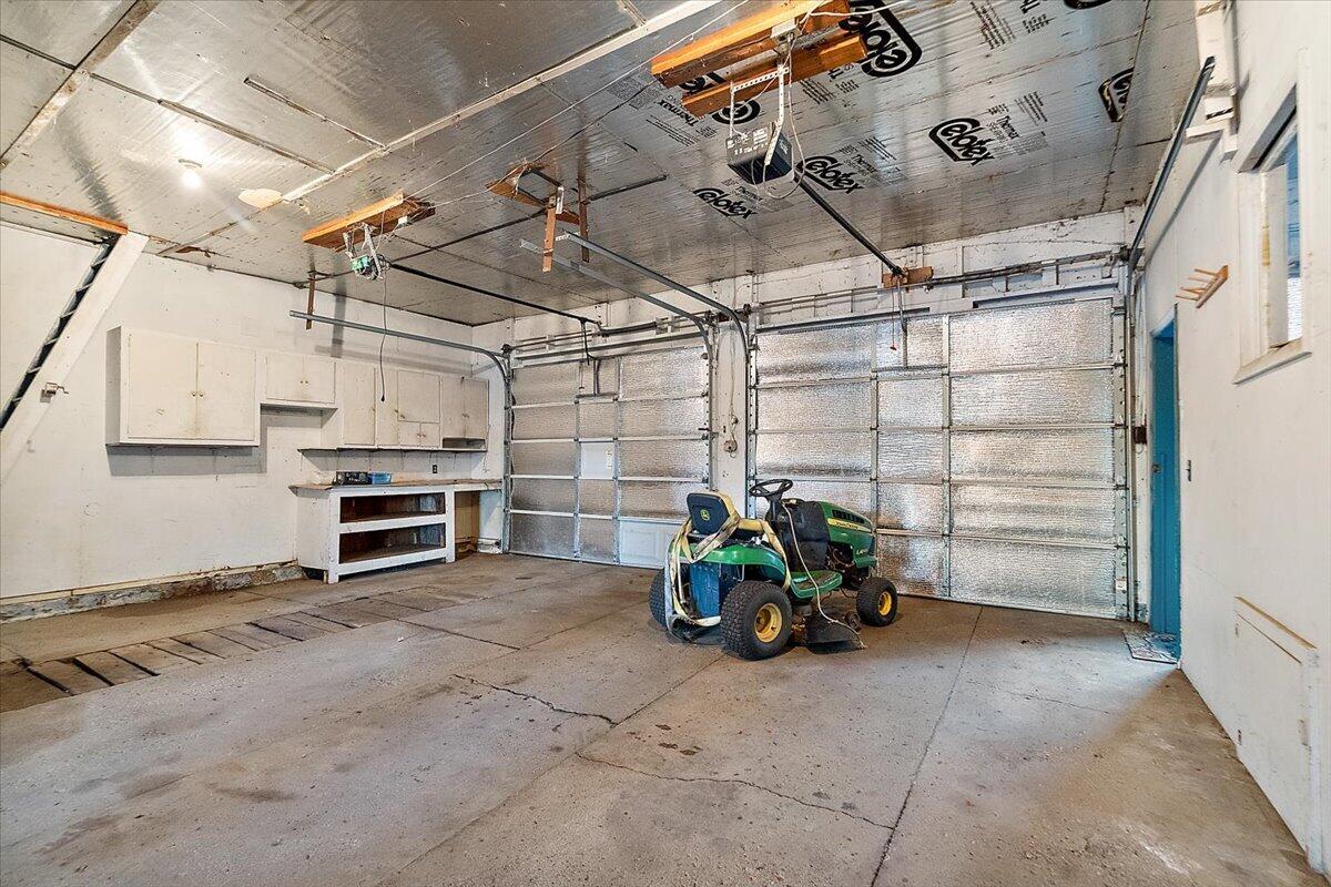 4785 118th Avenue Fennville MI 49408