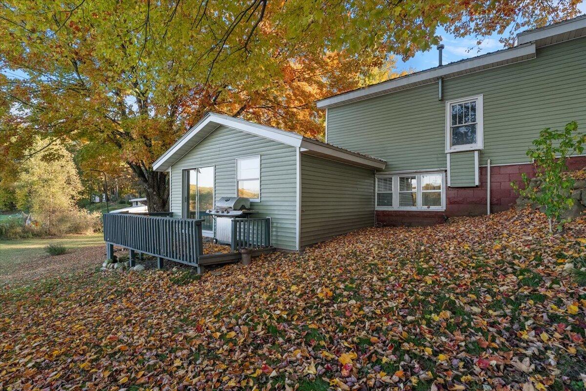 4785 118th Avenue Fennville MI 49408