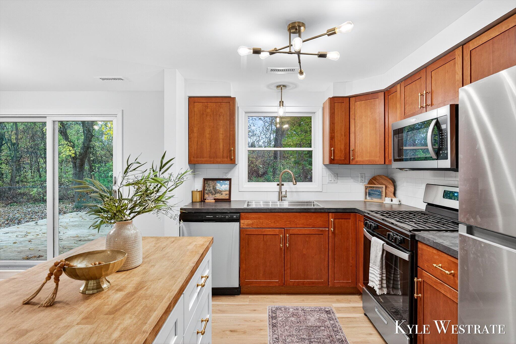 335 Thomas Street Allegan MI 49010