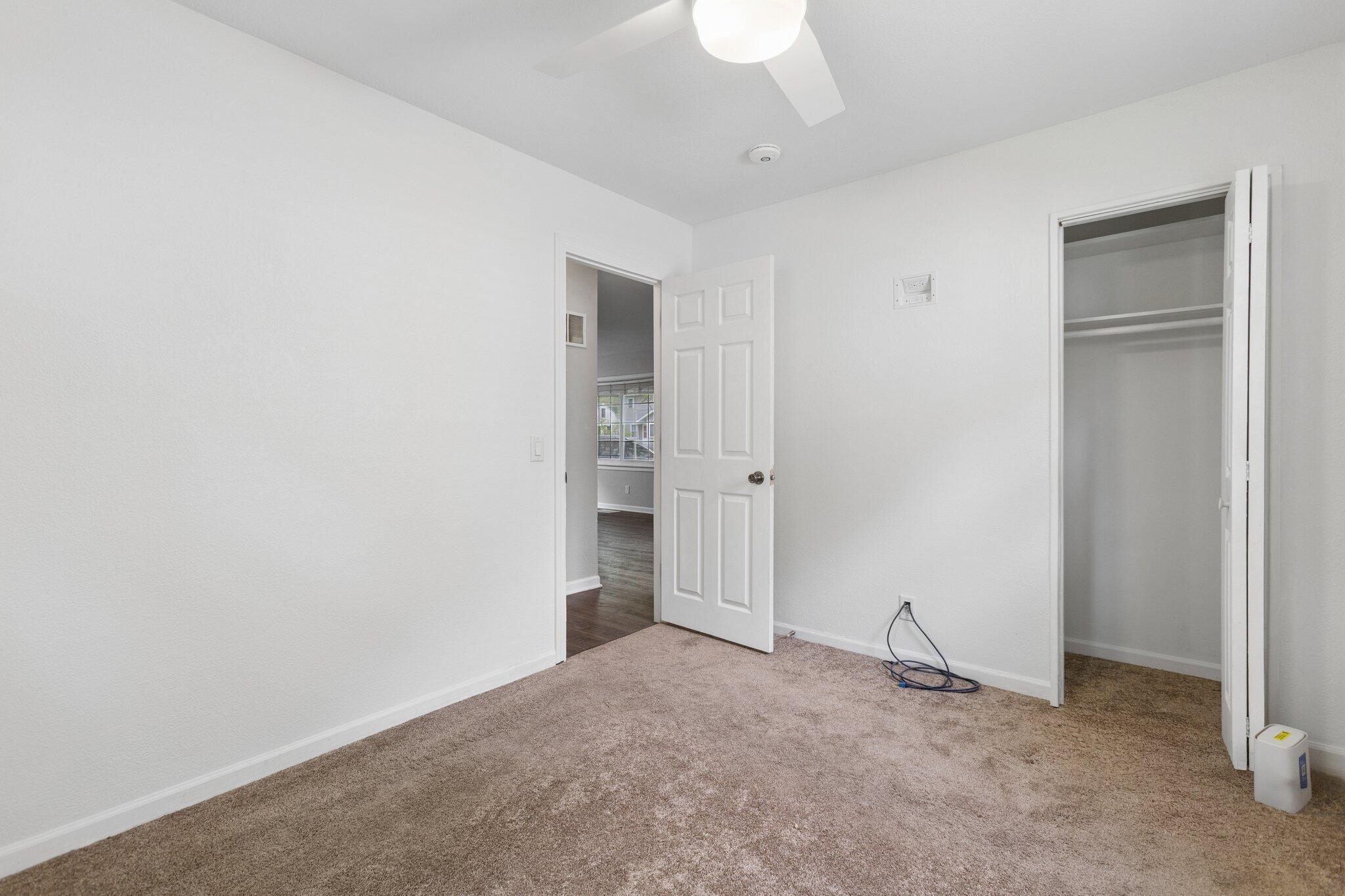 1602 Baker Drive Kalamazoo MI 49048