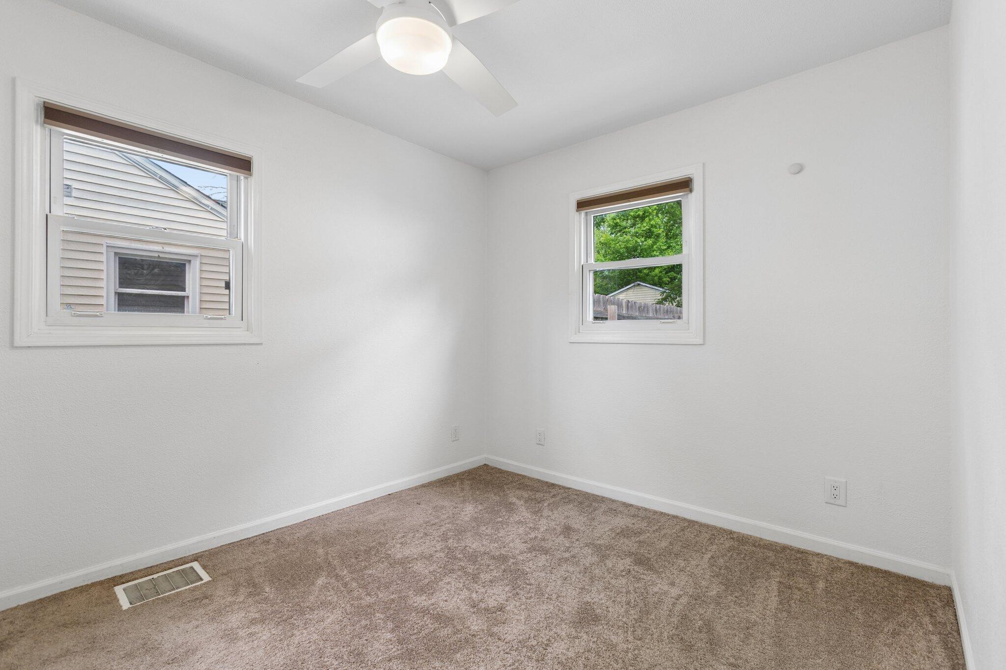 1602 Baker Drive Kalamazoo MI 49048
