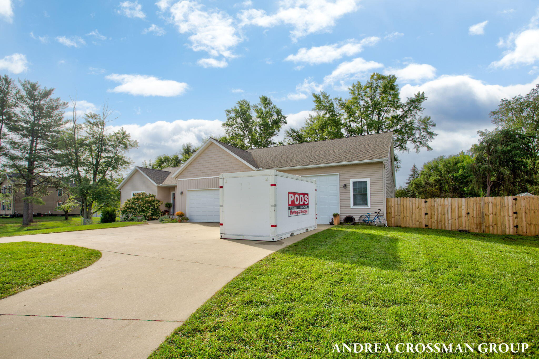 1094 68th Street SE Grand Rapids MI 49508