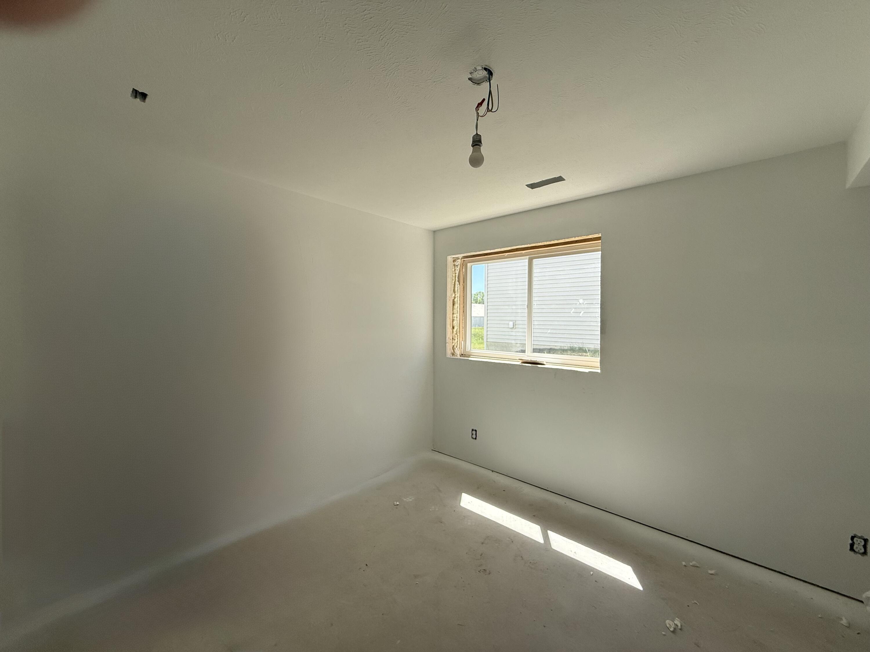 10124 Strawberry Lane Zeeland MI 49464