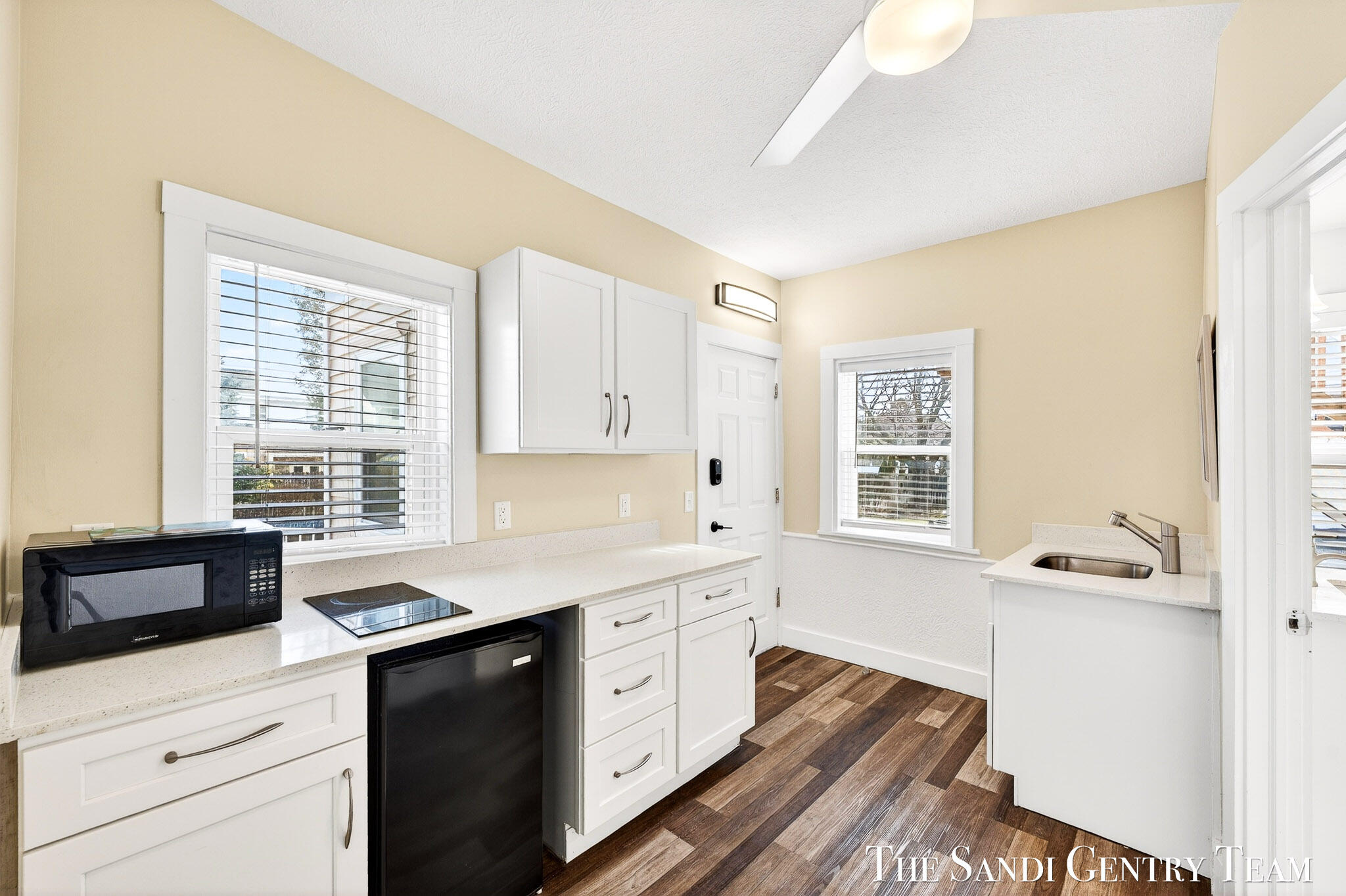 209 Clinton Avenue Grand Haven MI 49417