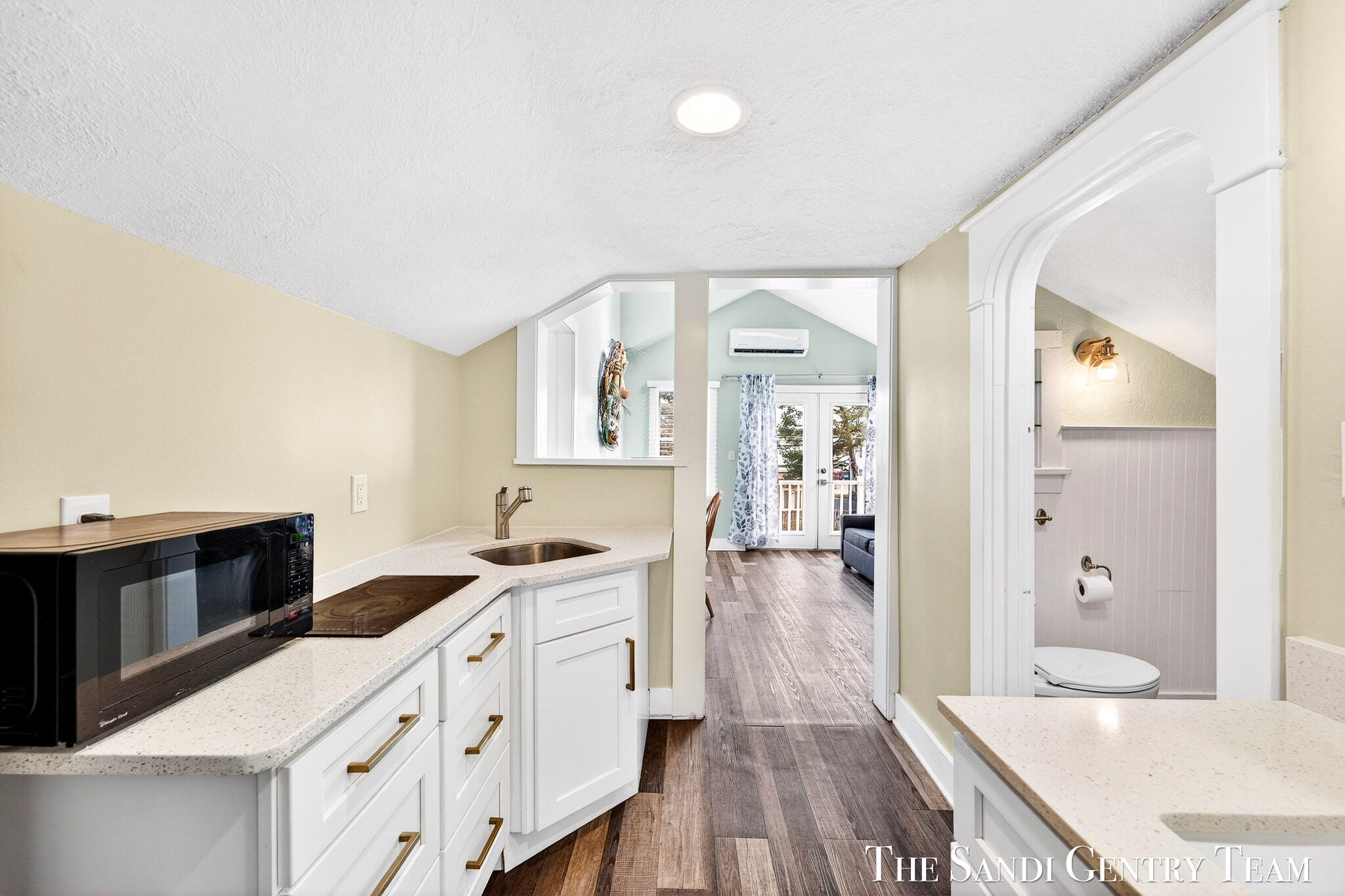 209 Clinton Avenue Grand Haven MI 49417