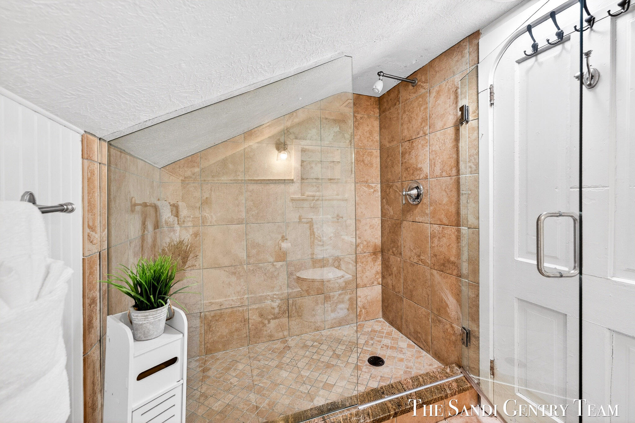 209 Clinton Avenue Grand Haven MI 49417
