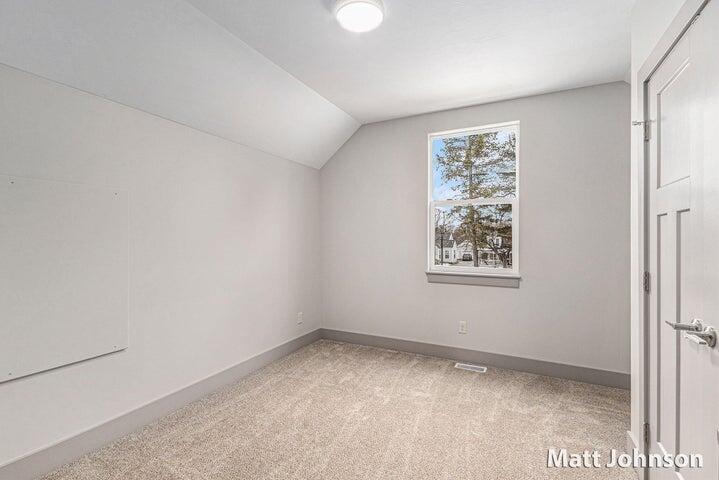 2113 Linden Avenue SE Grand Rapids MI 49507