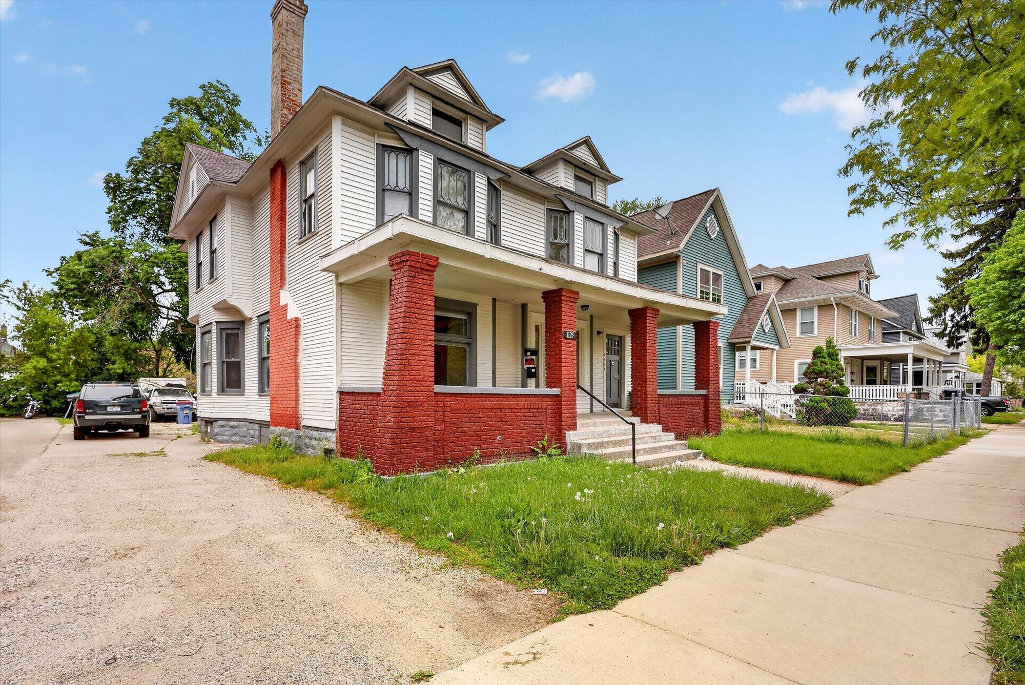 1125 Madison Avenue SE Grand Rapids MI 49507