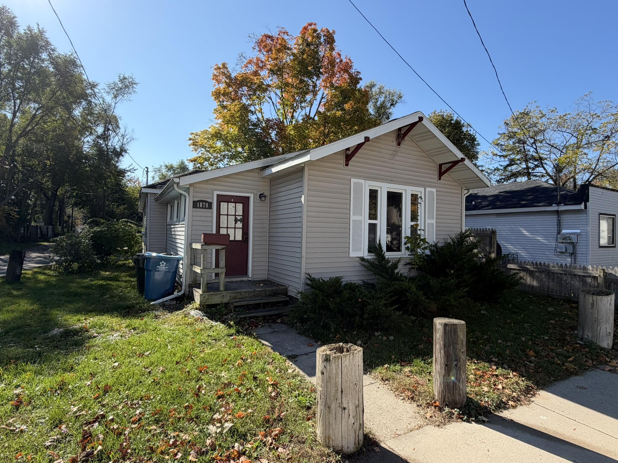 1879 Fair Avenue Muskegon MI 49441