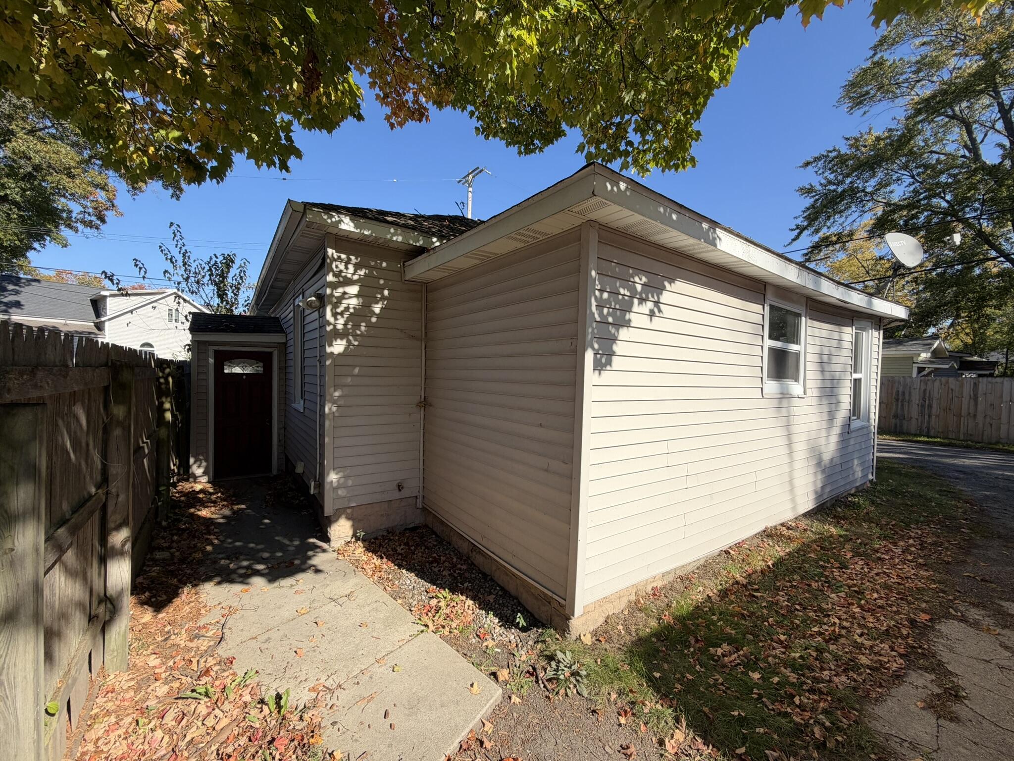 1879 Fair Avenue Muskegon MI 49441