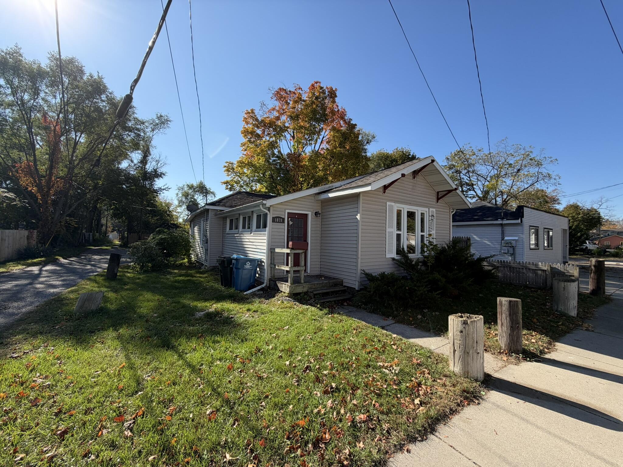 1879 Fair Avenue Muskegon MI 49441
