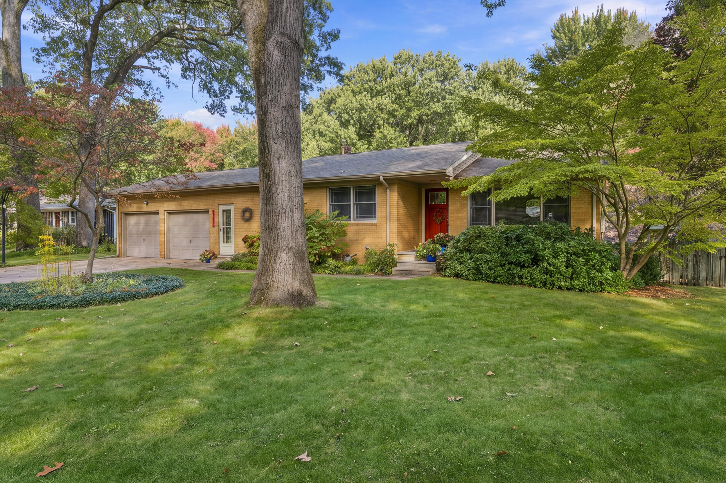 2735 Wildwood Lane Stevensville MI 49127
