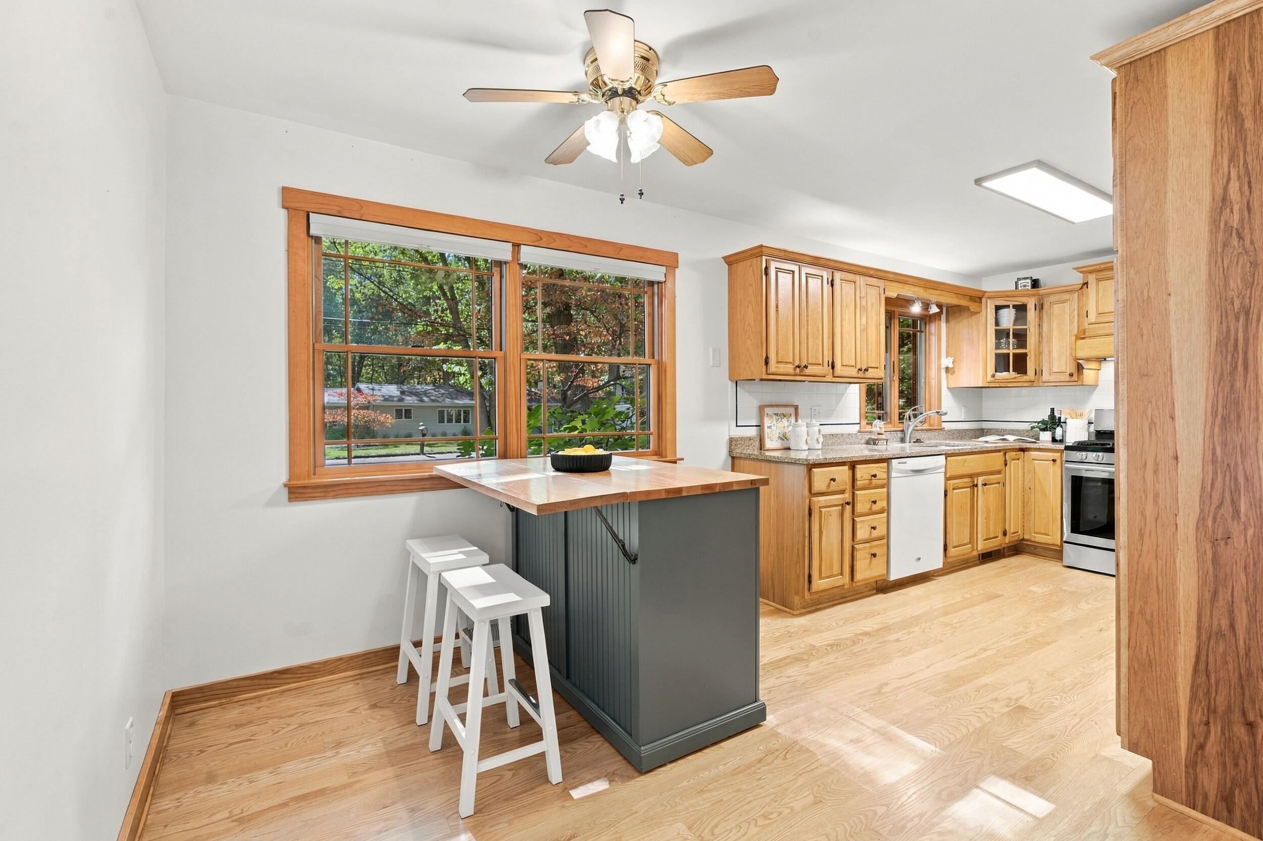 2735 Wildwood Lane Stevensville MI 49127