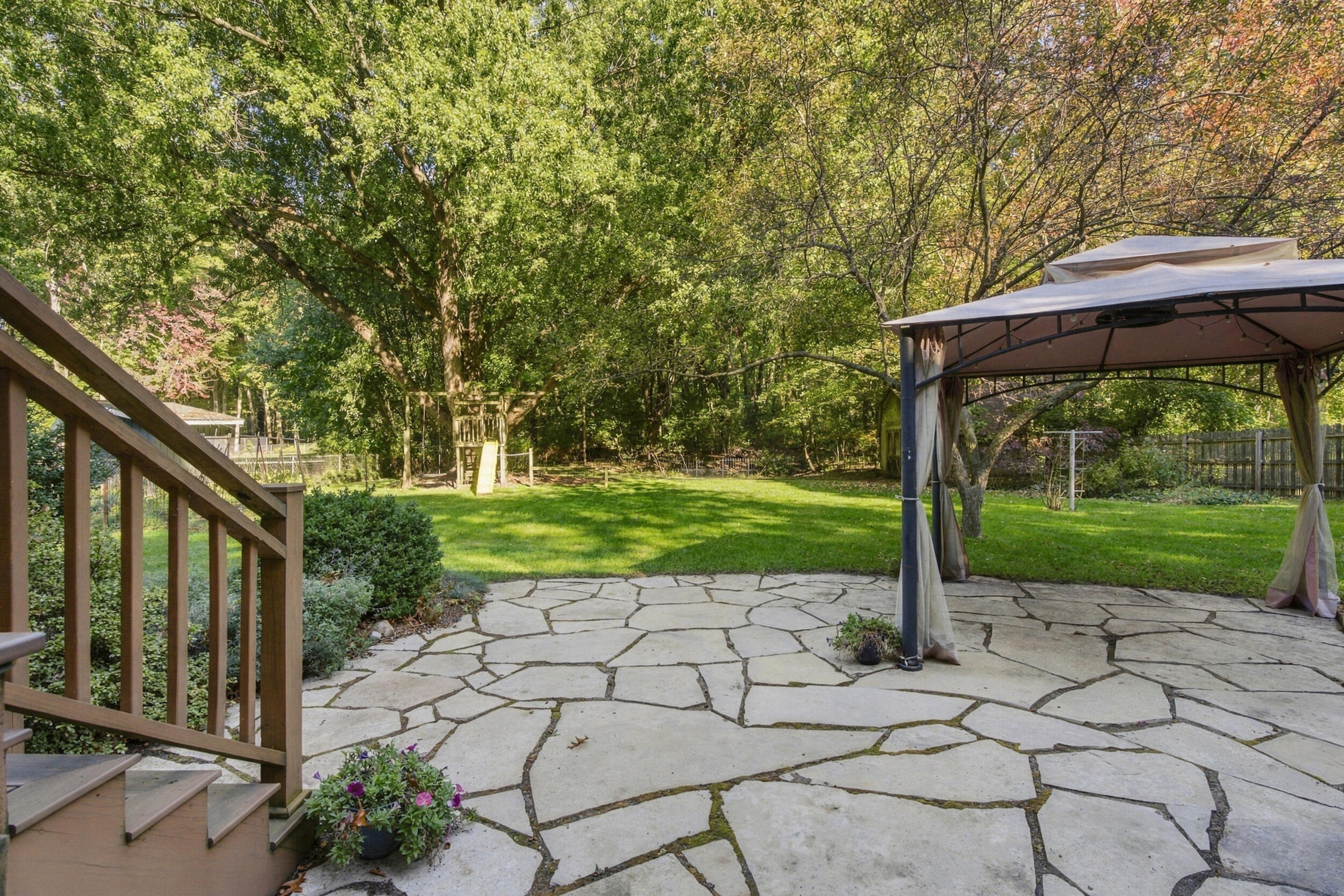 2735 Wildwood Lane Stevensville MI 49127