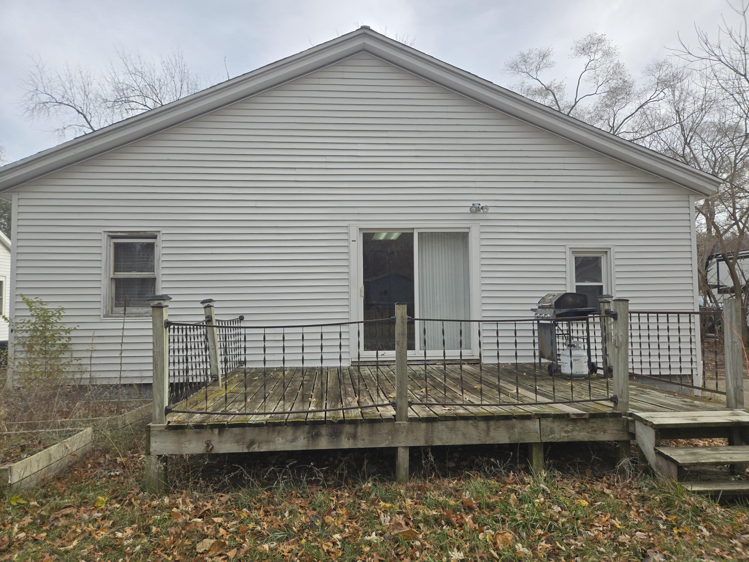 3893 Buck Street Norton Shores MI 49444