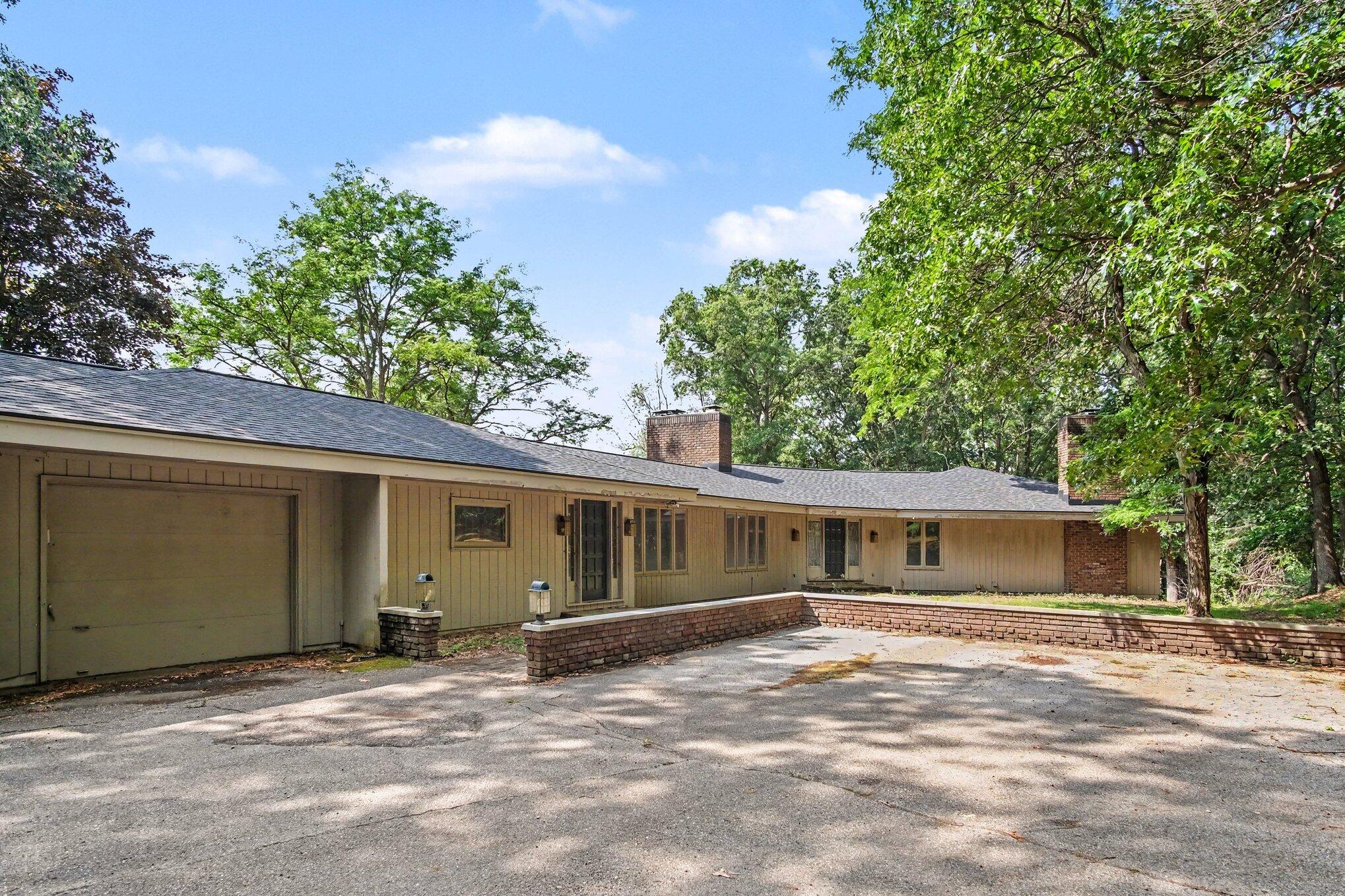 7701 Conservation Street NE Ada MI 49301