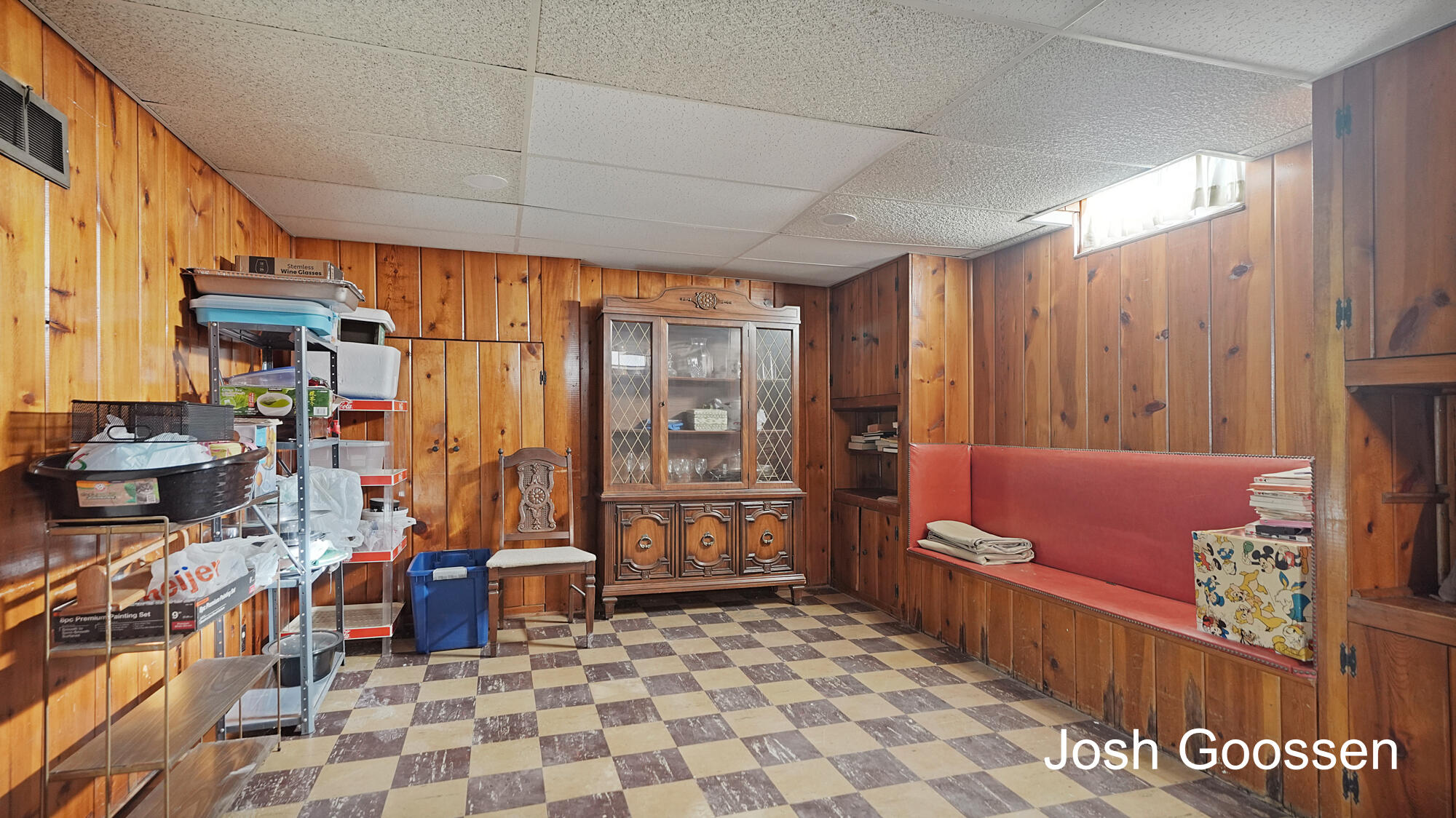2463 College Avenue SE Grand Rapids MI 49507
