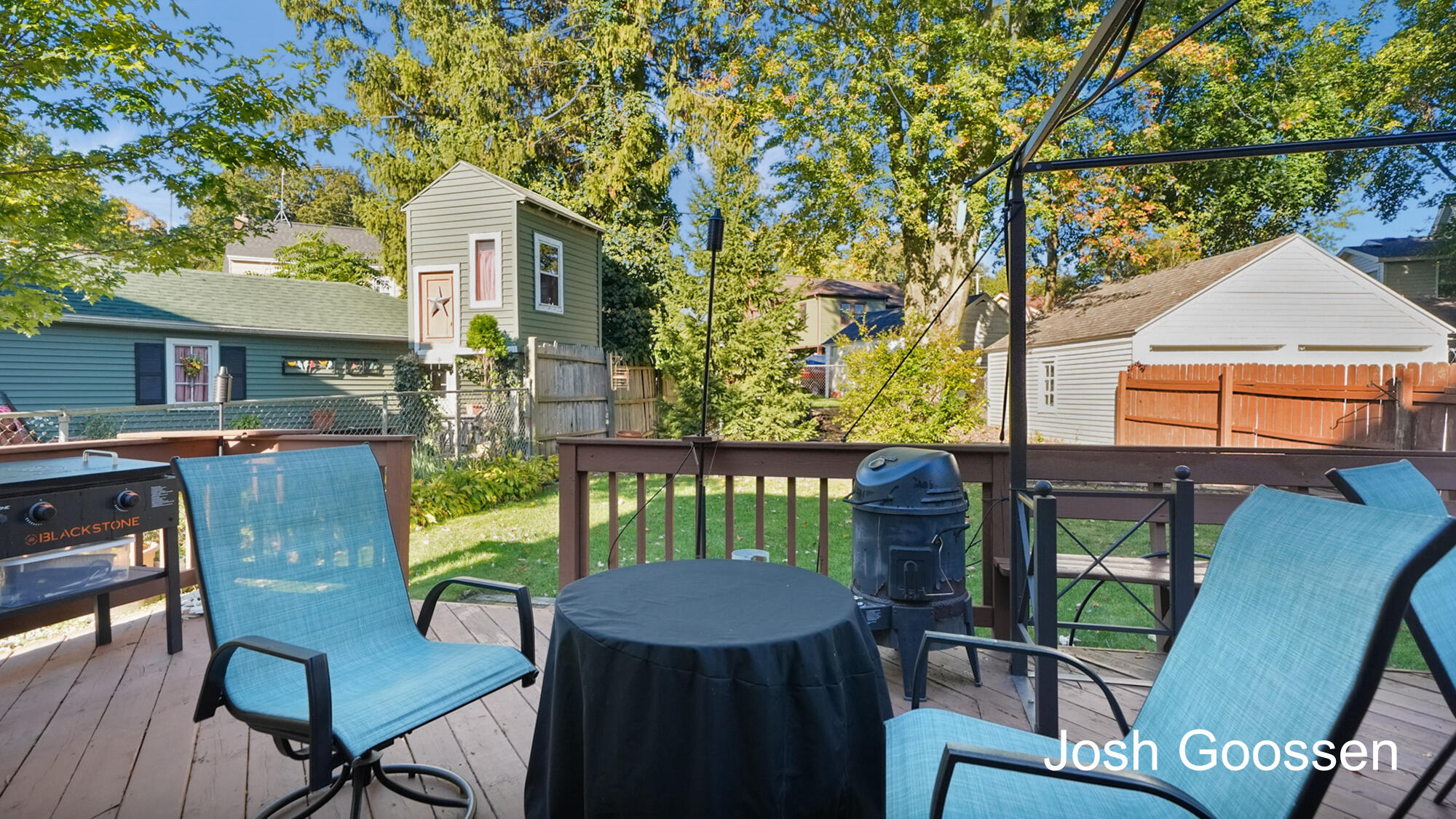 2463 College Avenue SE Grand Rapids MI 49507