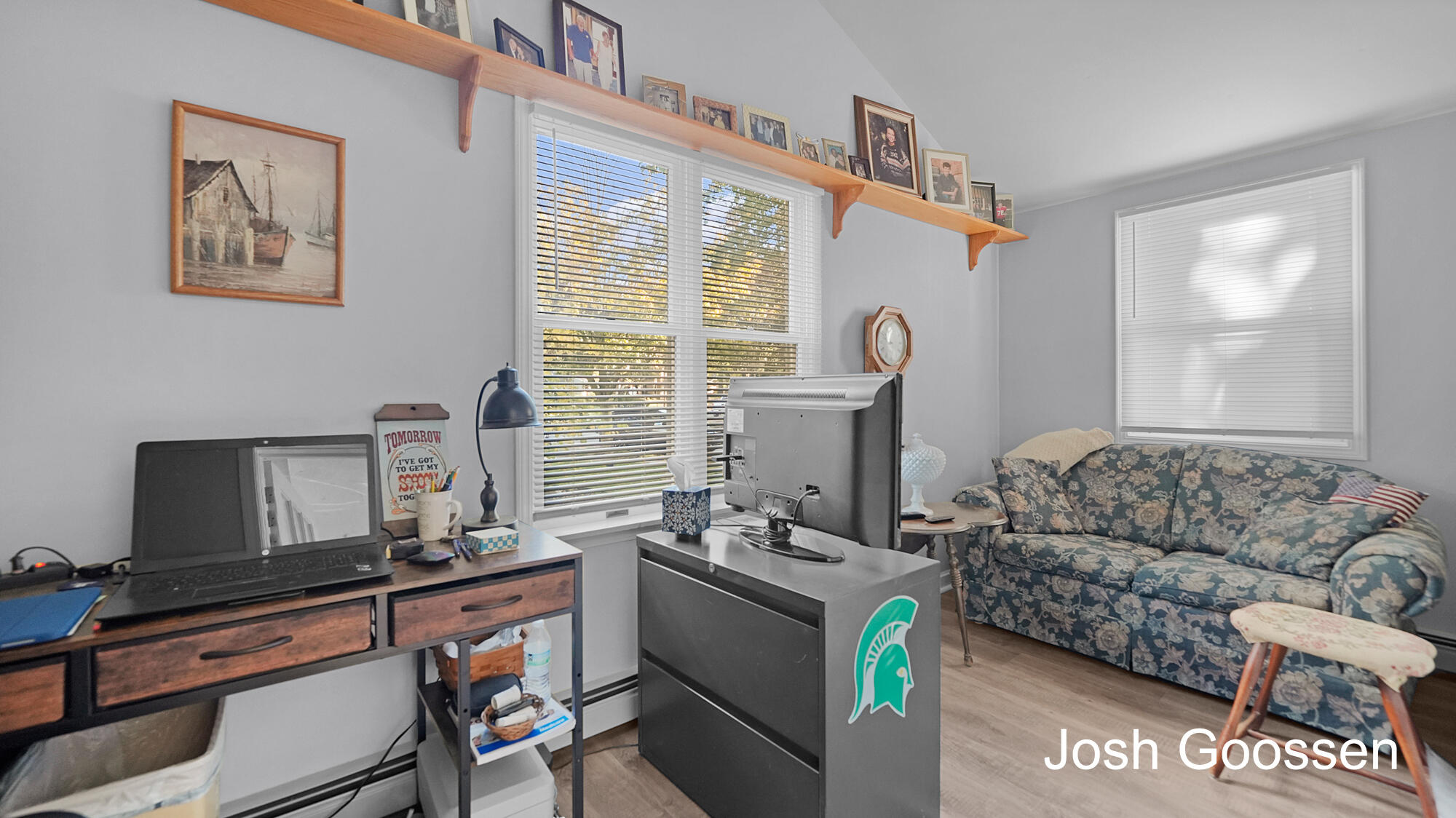 2463 College Avenue SE Grand Rapids MI 49507