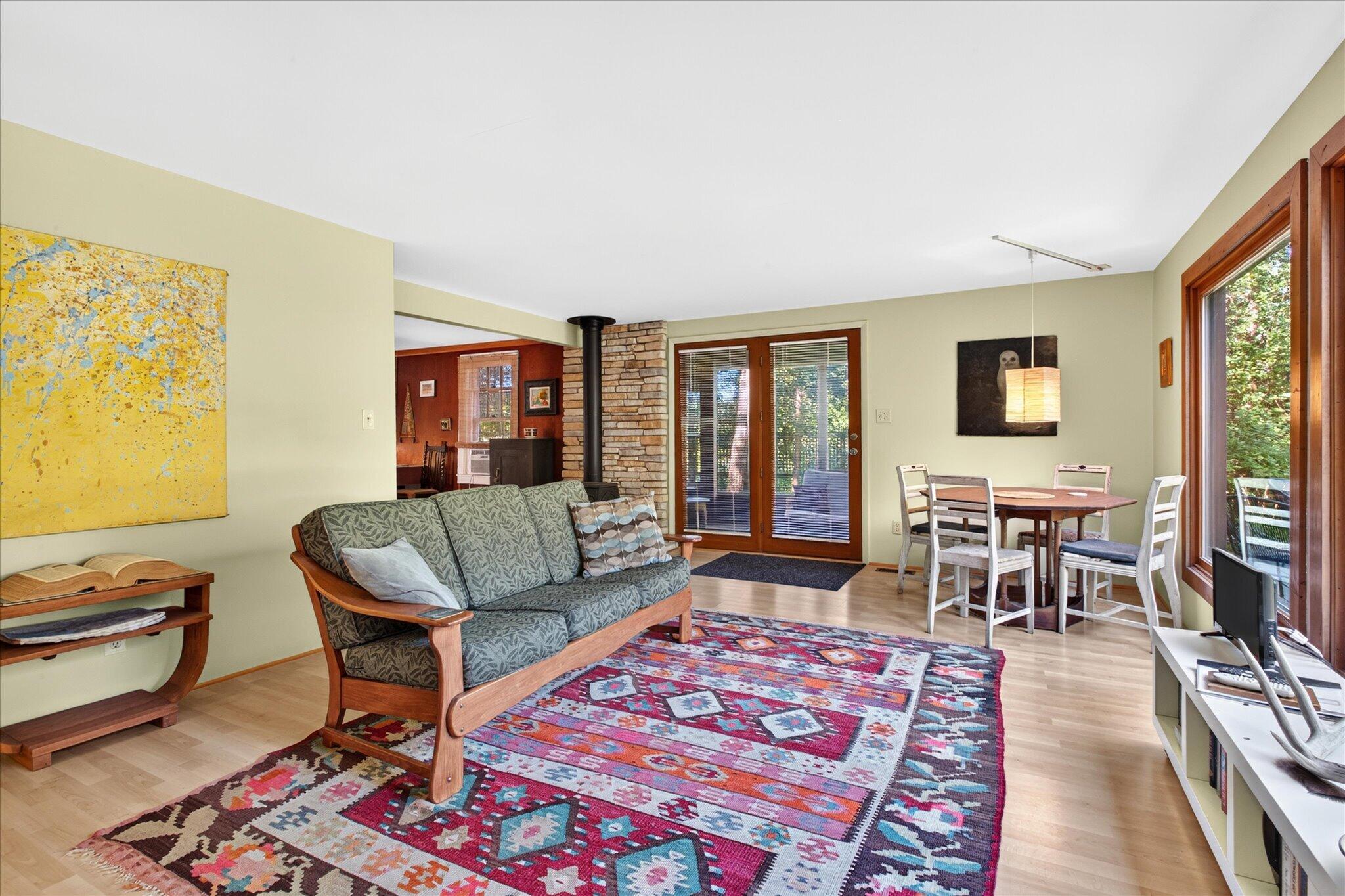 7841 W East Road Three Oaks MI 49128