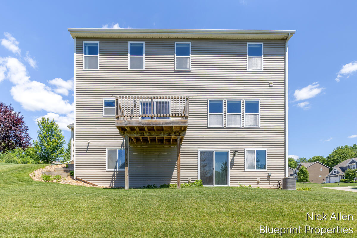 8957 Split Stone Court Byron Center MI 49315