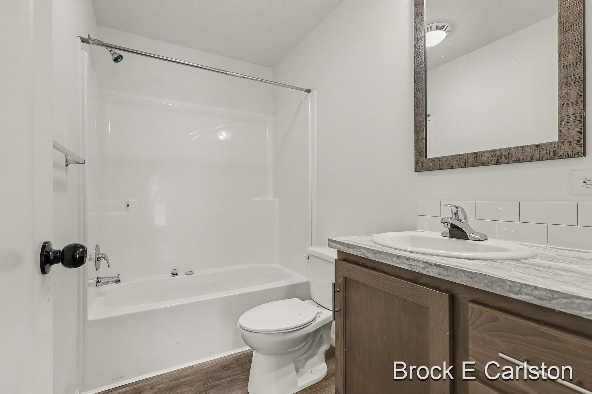 1283 E Ellis Road Norton Shores MI 49441
