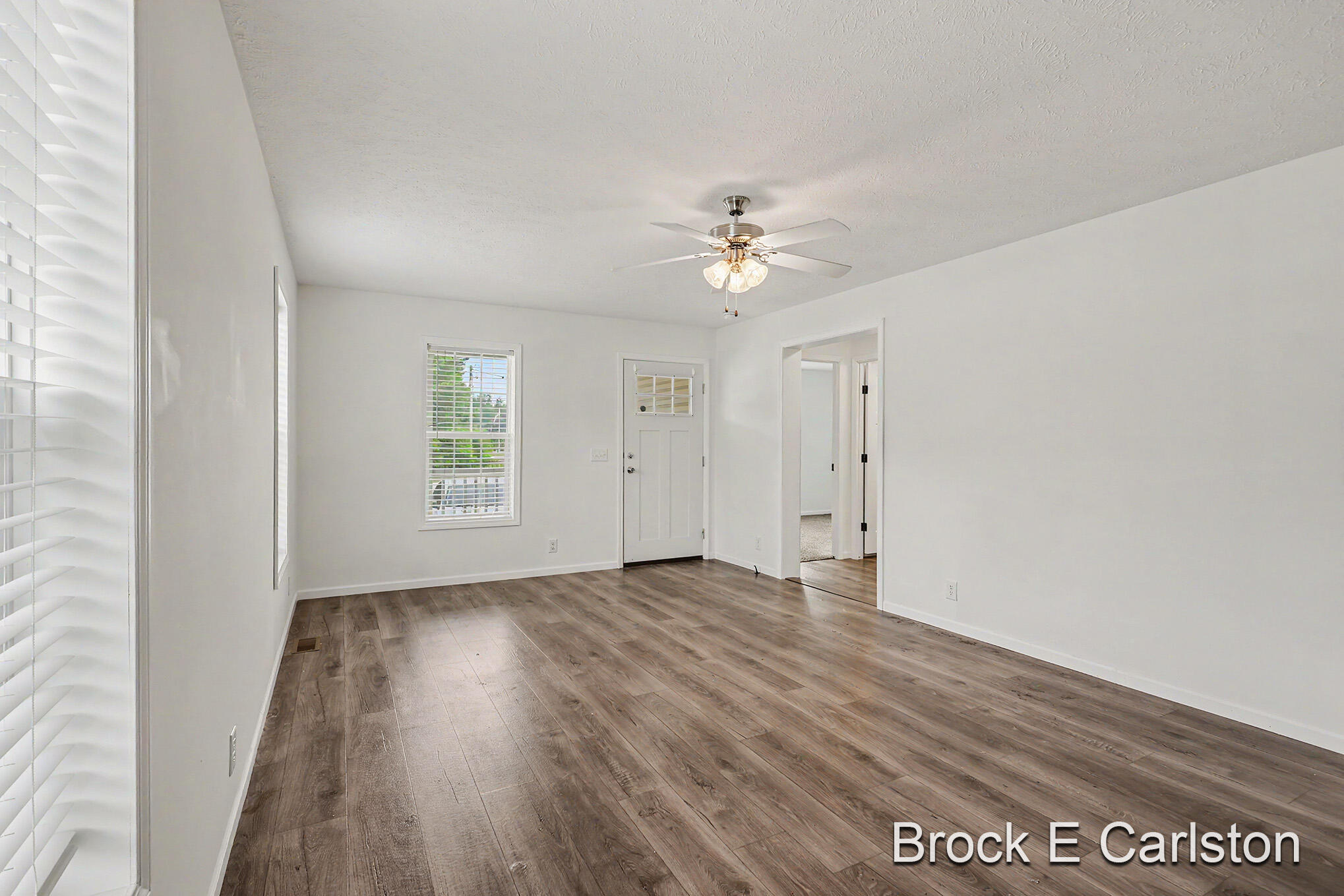 1283 E Ellis Road Norton Shores MI 49441