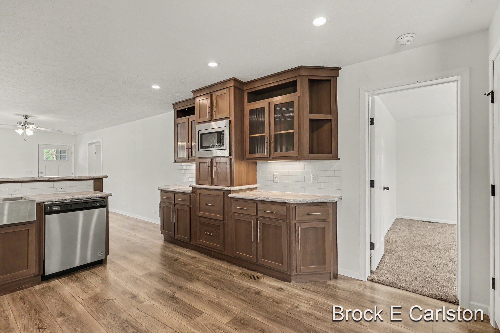 1283 E Ellis Road Norton Shores MI 49441