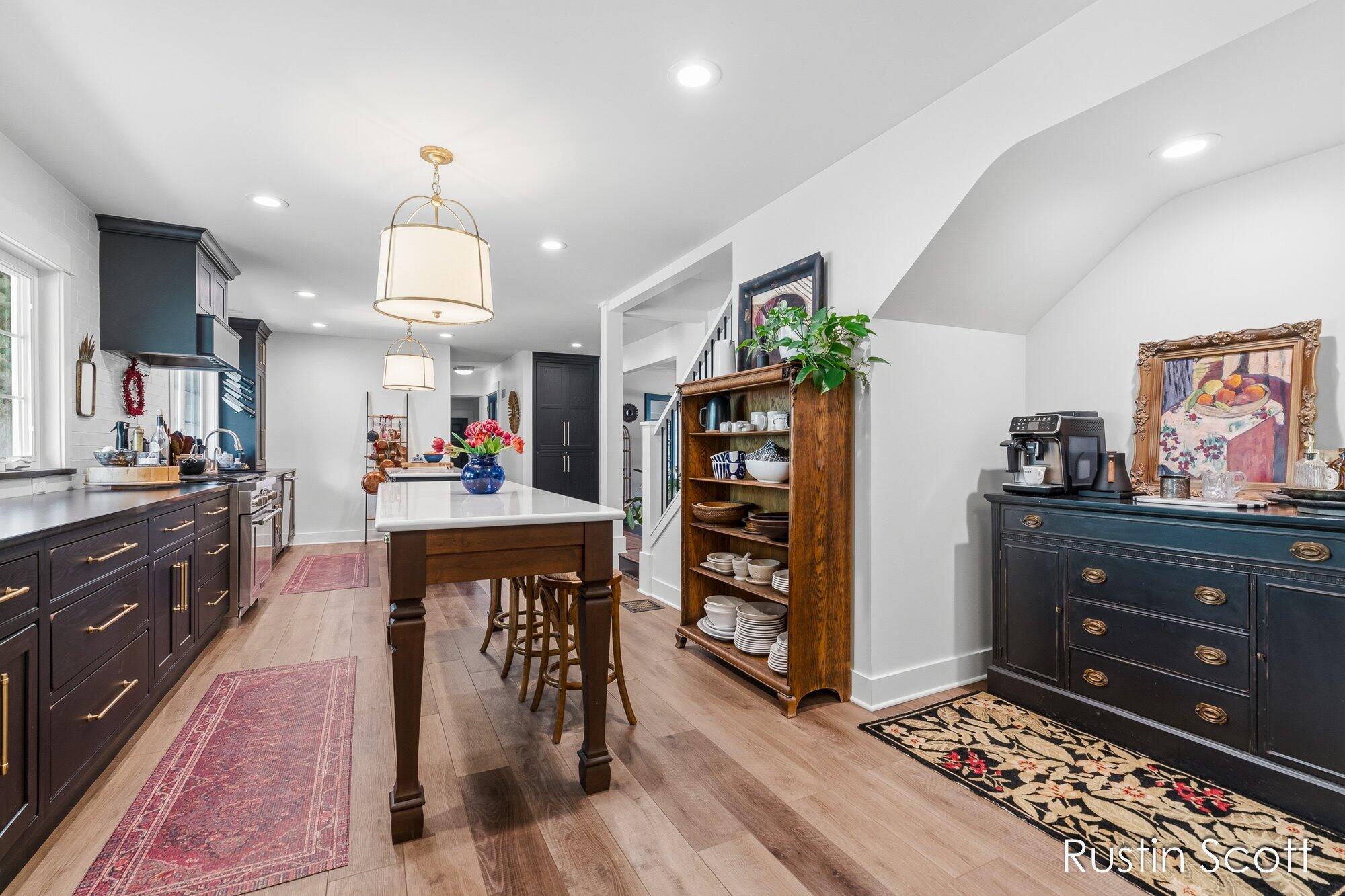 185 S Monroe Street NE Rockford MI 49341