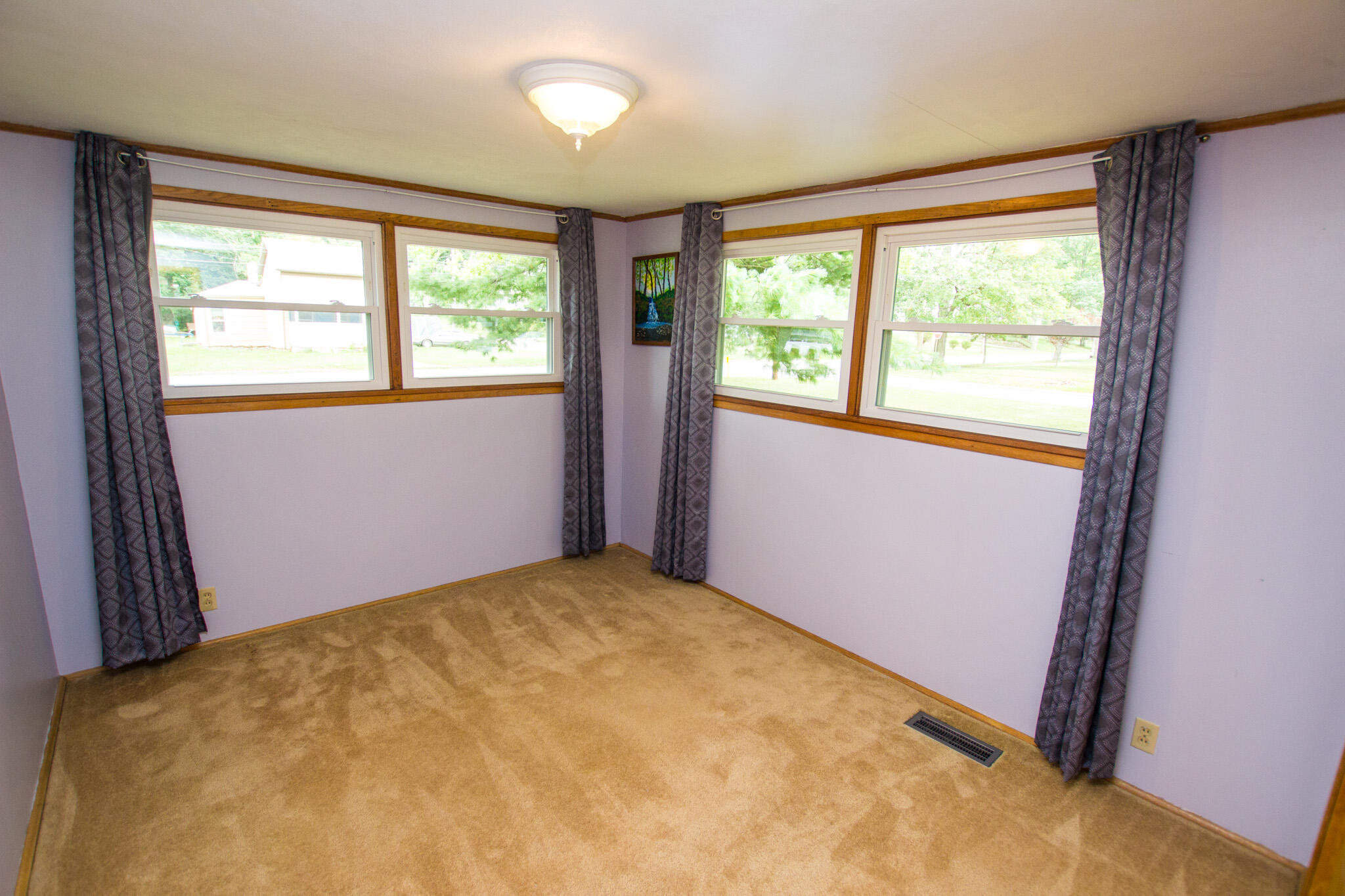 119 Cross Street Dowagiac MI 49047