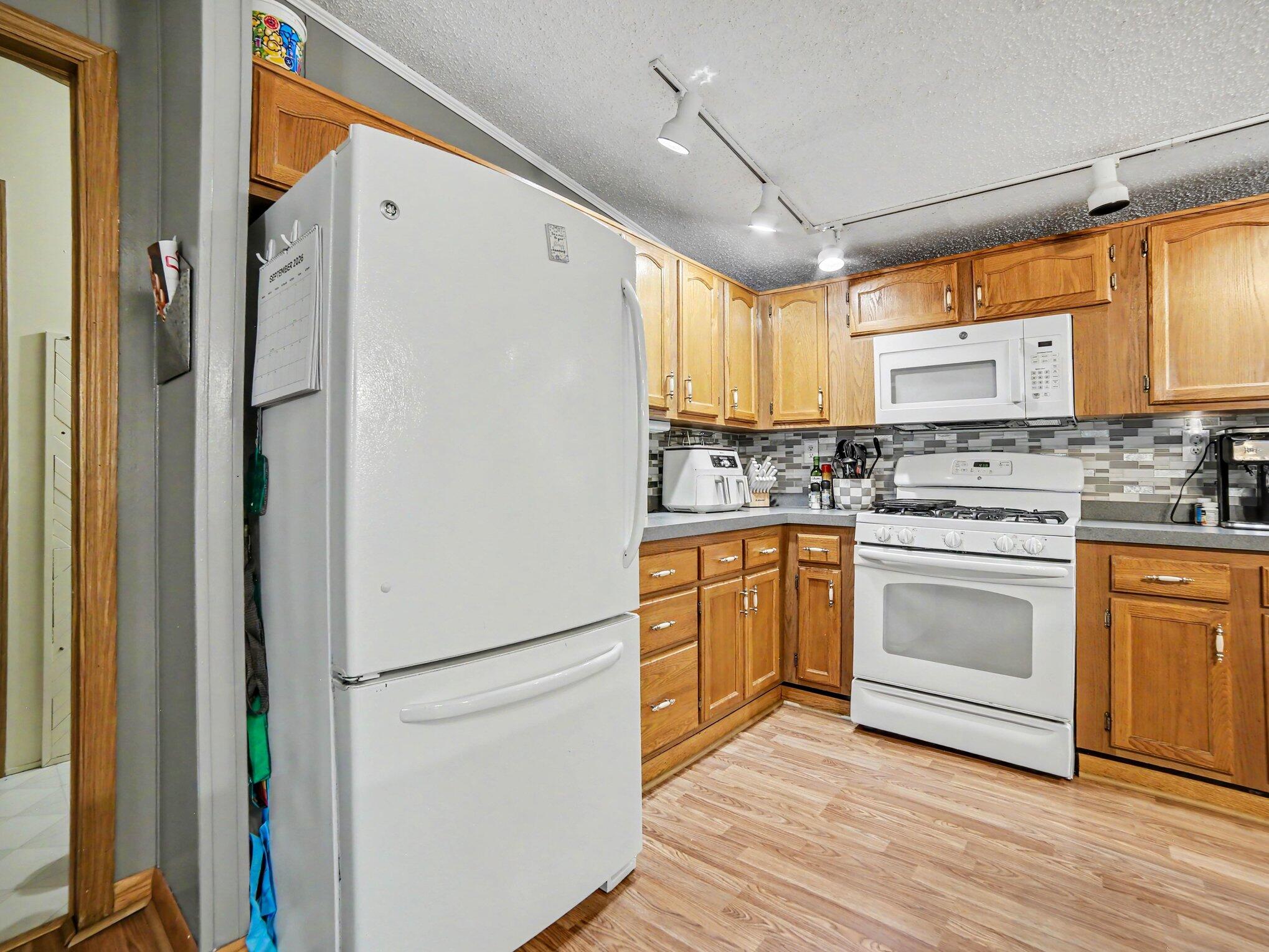 1084 N Brandy Lane Ludington MI 49431