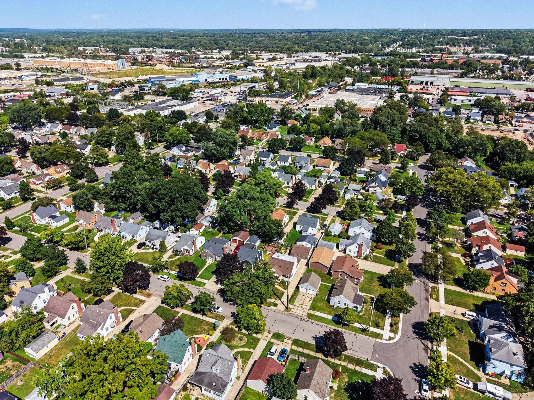 1656 Widdicomb Avenue NW Grand Rapids MI 49504