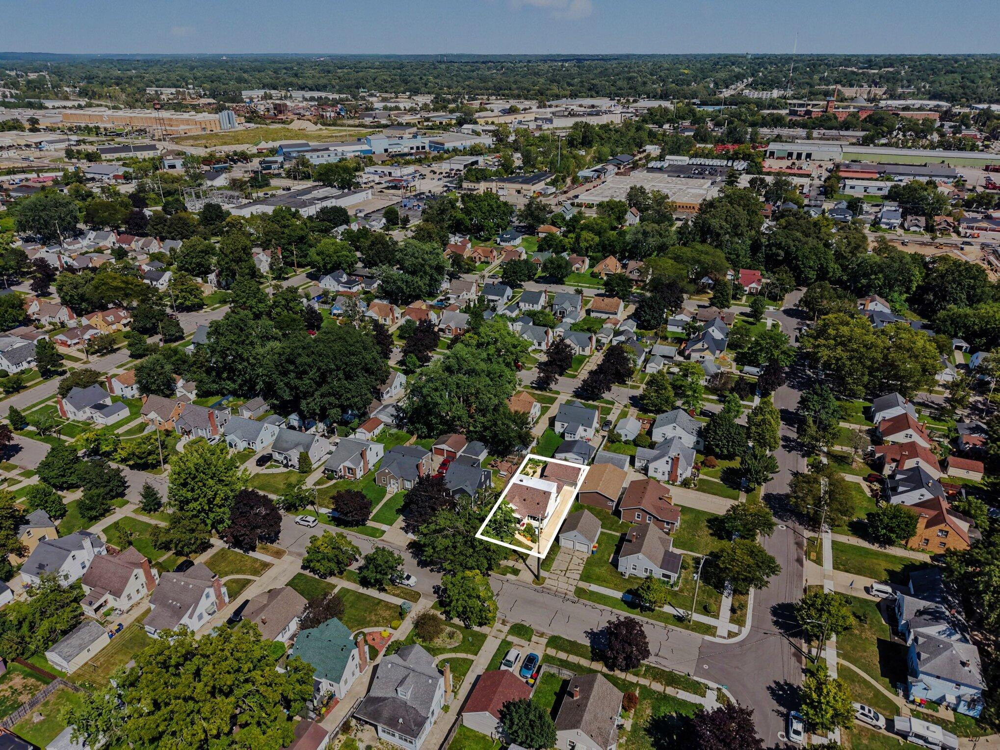 1656 Widdicomb Avenue NW Grand Rapids MI 49504