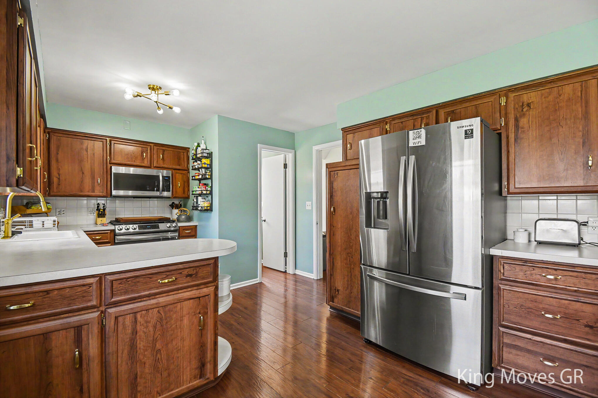 1821 Eastbrook Street SE Grand Rapids MI 49508