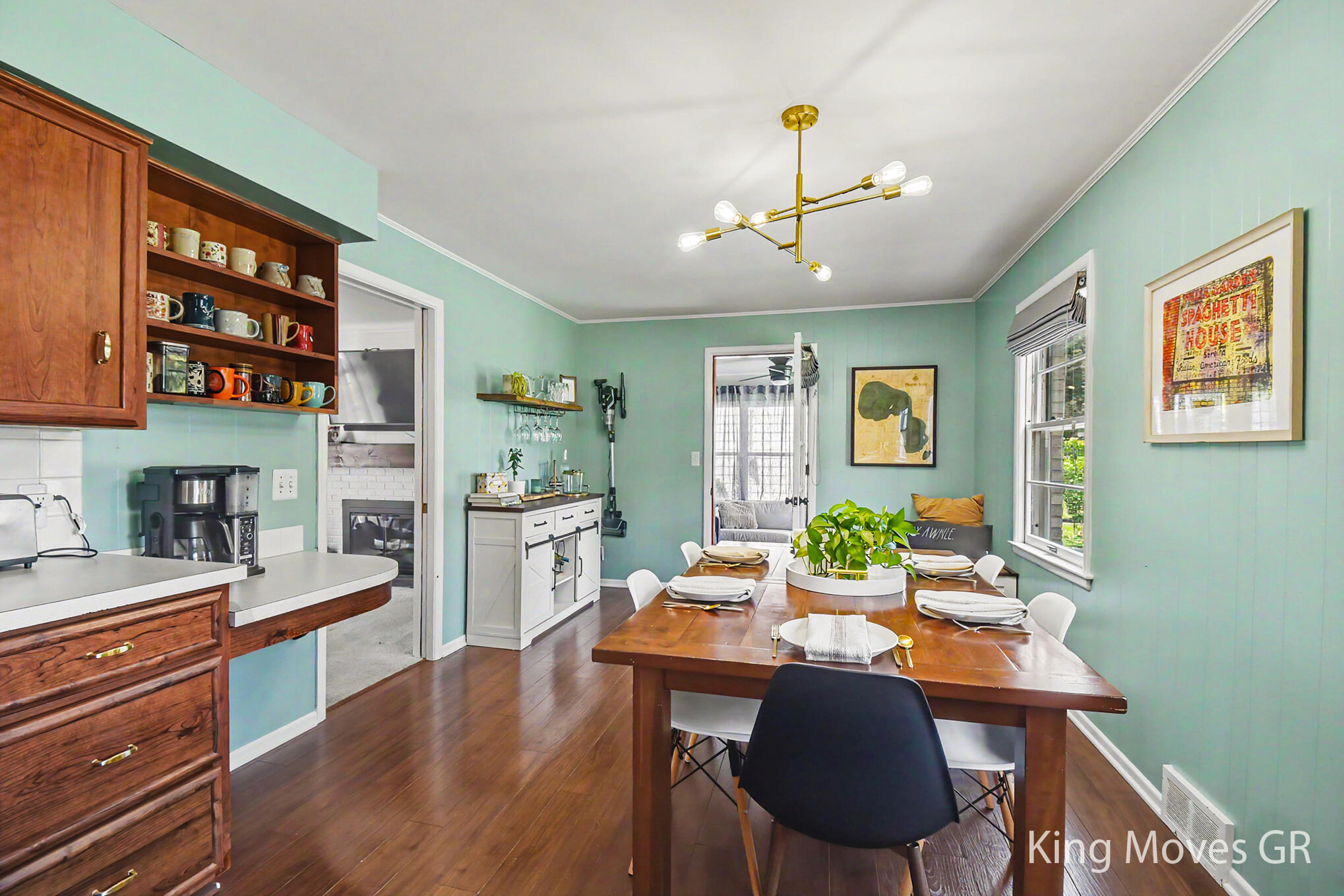 1821 Eastbrook Street SE Grand Rapids MI 49508