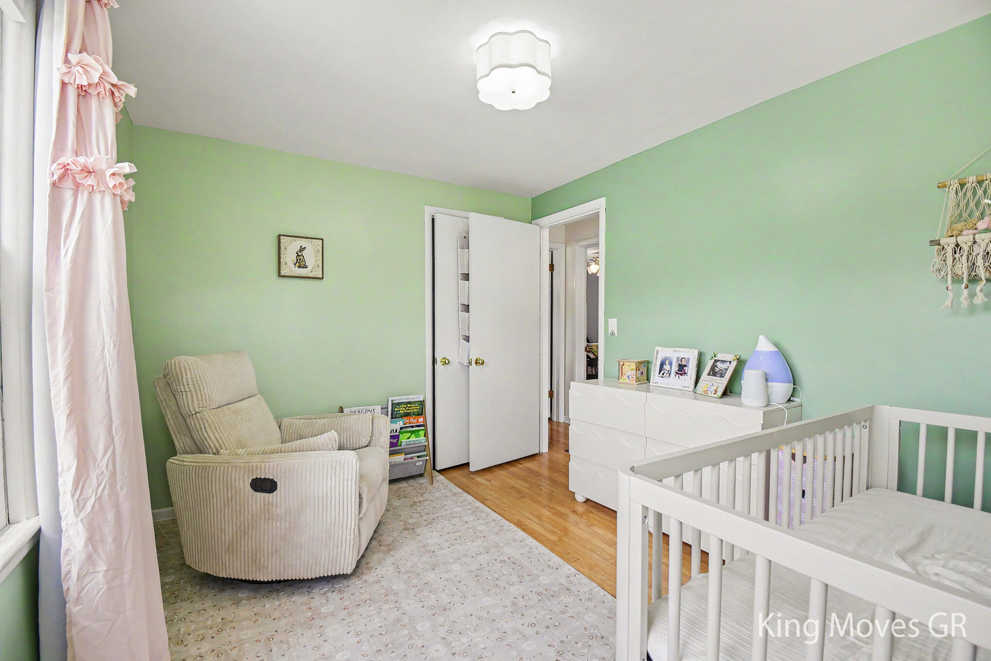 1821 Eastbrook Street SE Grand Rapids MI 49508