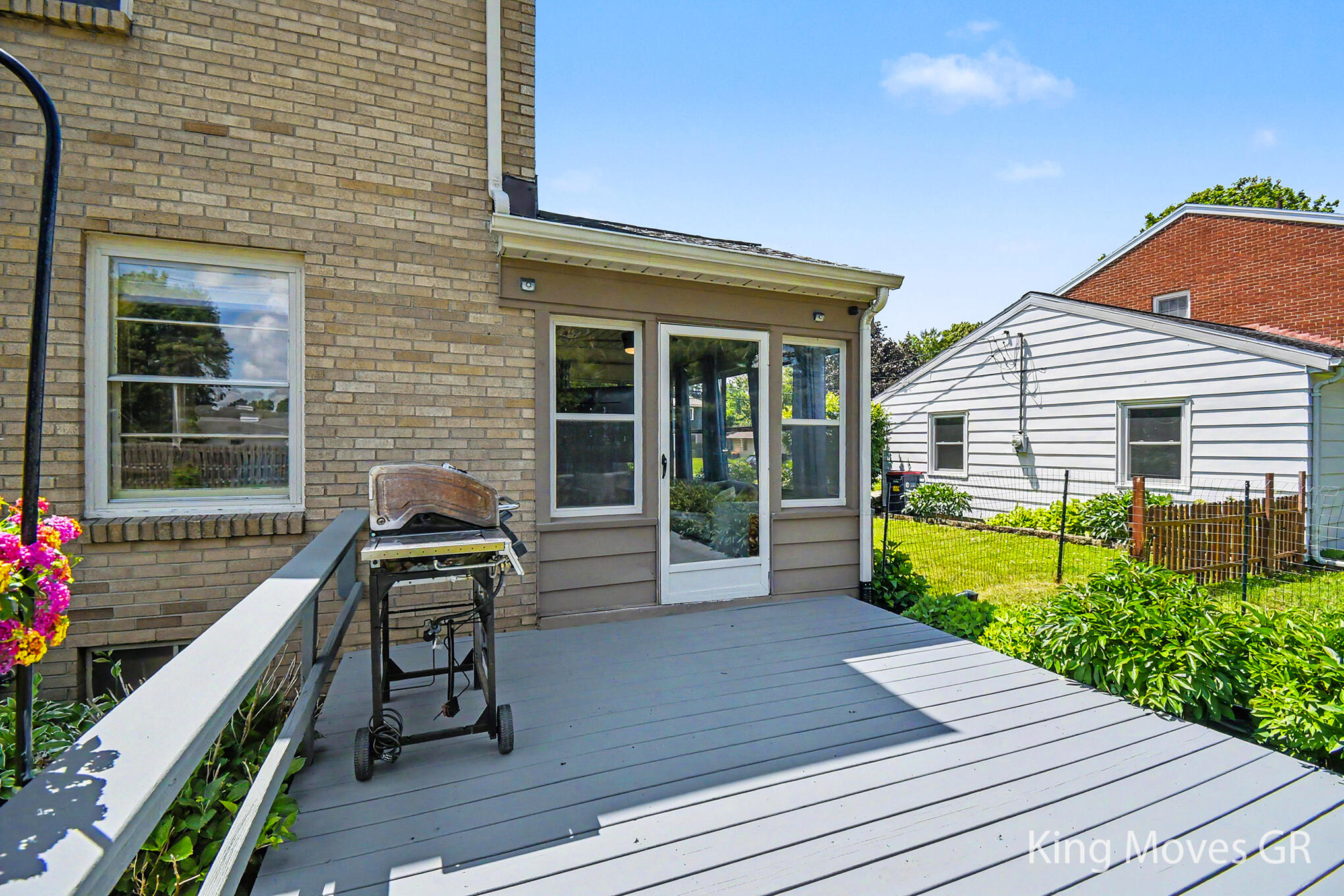 1821 Eastbrook Street SE Grand Rapids MI 49508
