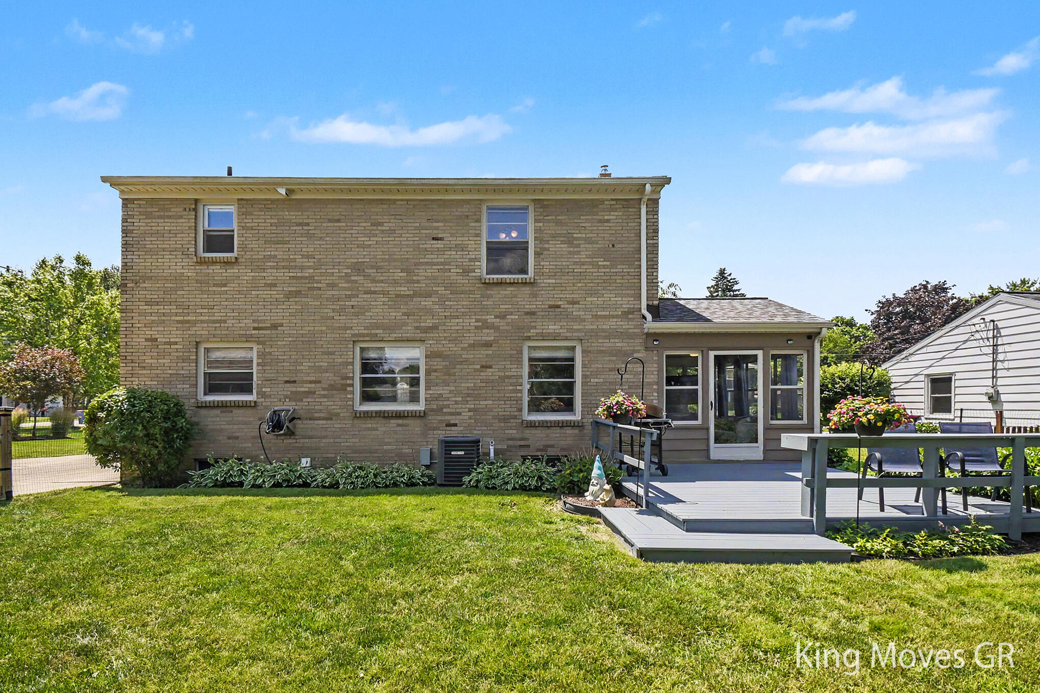 1821 Eastbrook Street SE Grand Rapids MI 49508