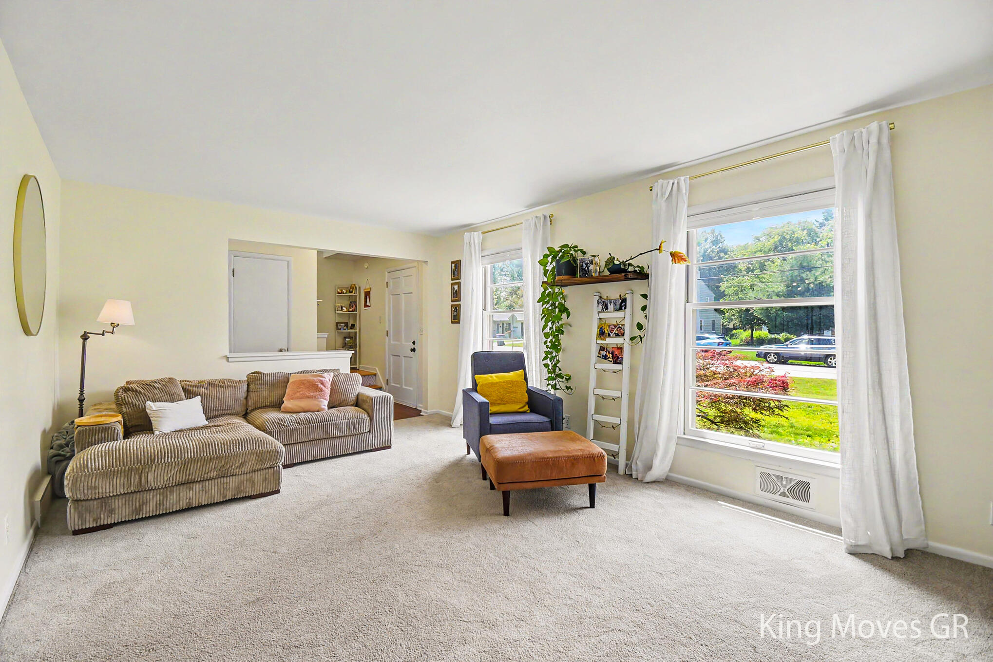 1821 Eastbrook Street SE Grand Rapids MI 49508