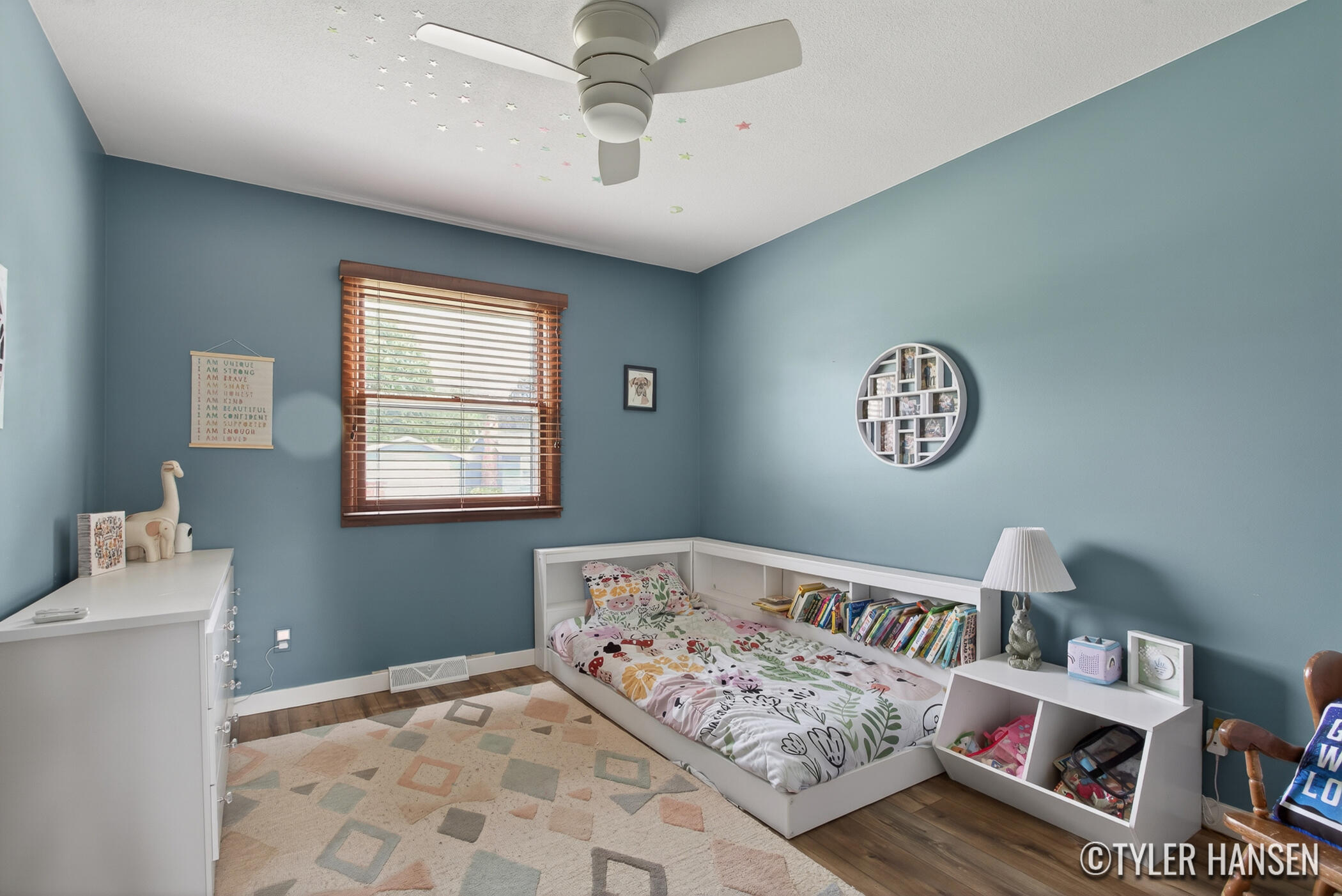 3923 Jupiter Avenue NE Grand Rapids MI 49525