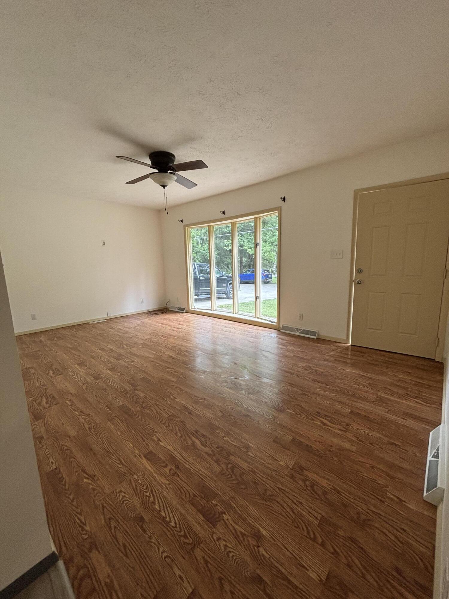 30417 Us-12 Niles MI 49120