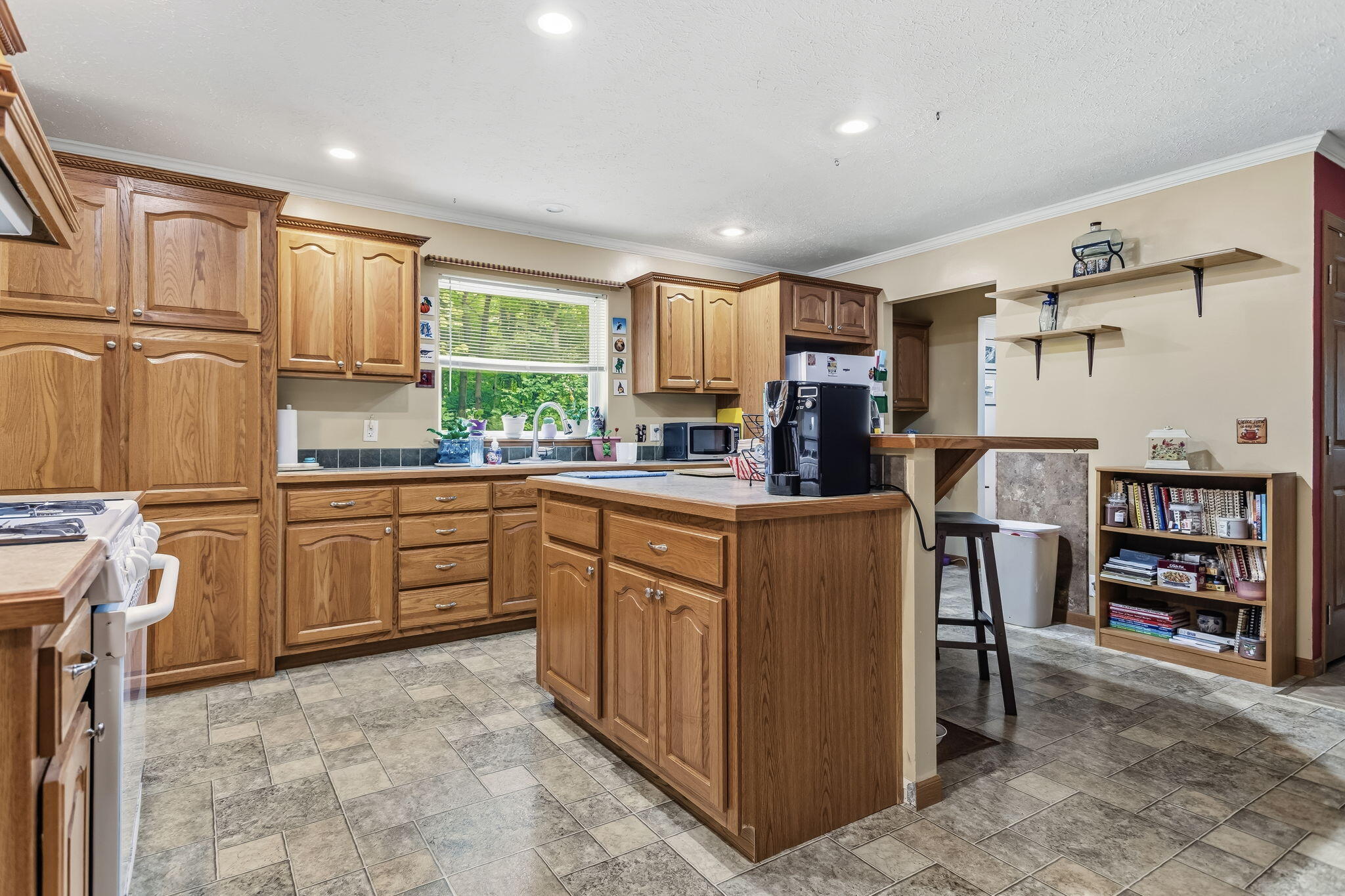 18 72nd Street South Haven MI 49090