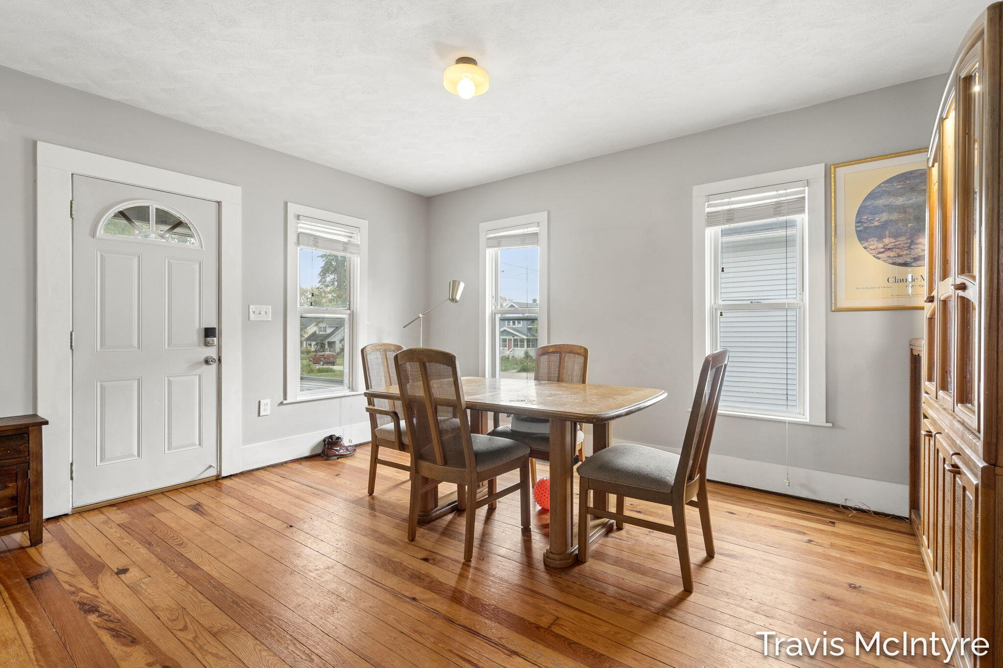 1339 Valley Avenue NW Grand Rapids MI 49504