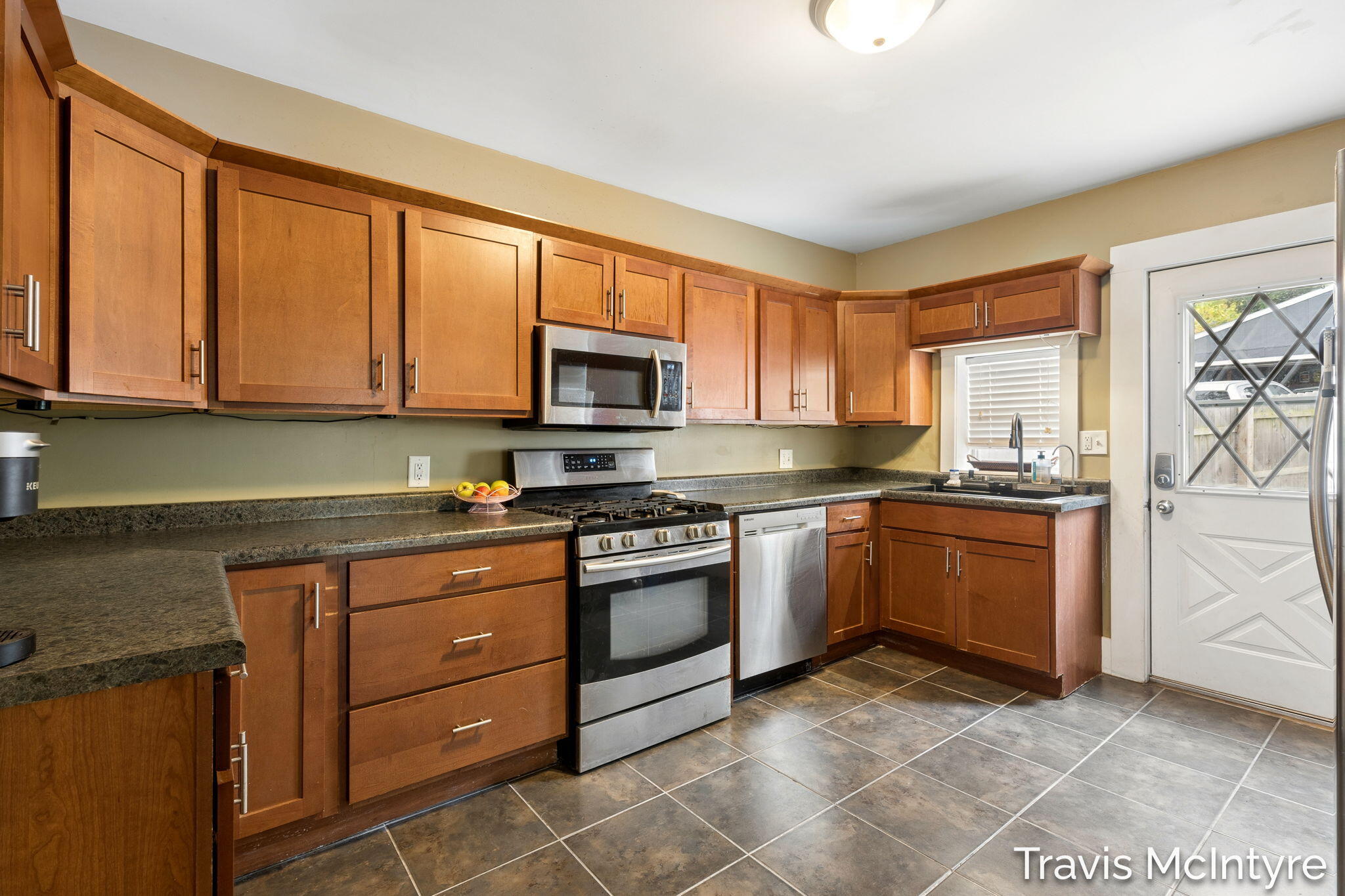 1339 Valley Avenue NW Grand Rapids MI 49504