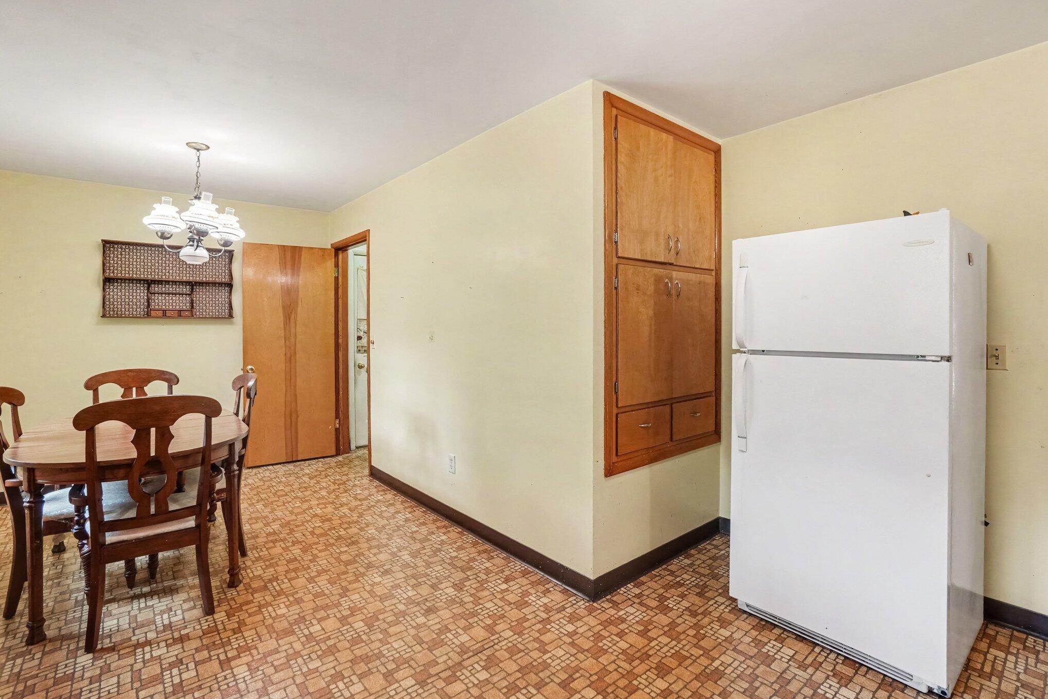 2836 Green Ridge Avenue Muskegon MI 49445
