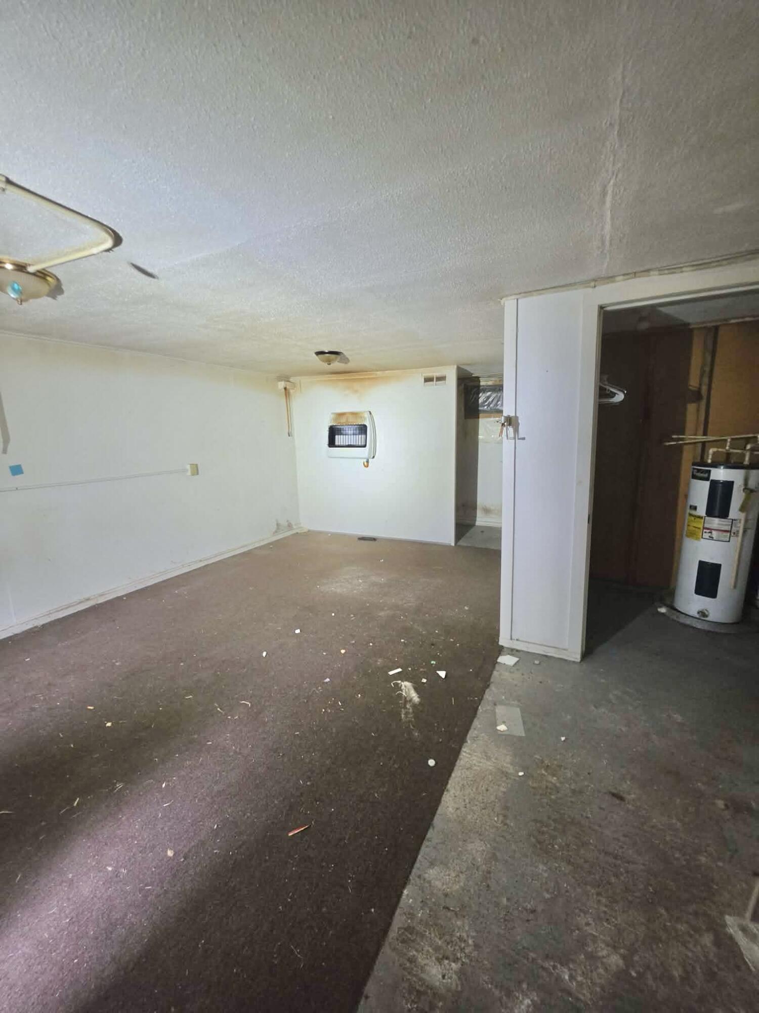 1069 E Main Street Benton Harbor MI 49022