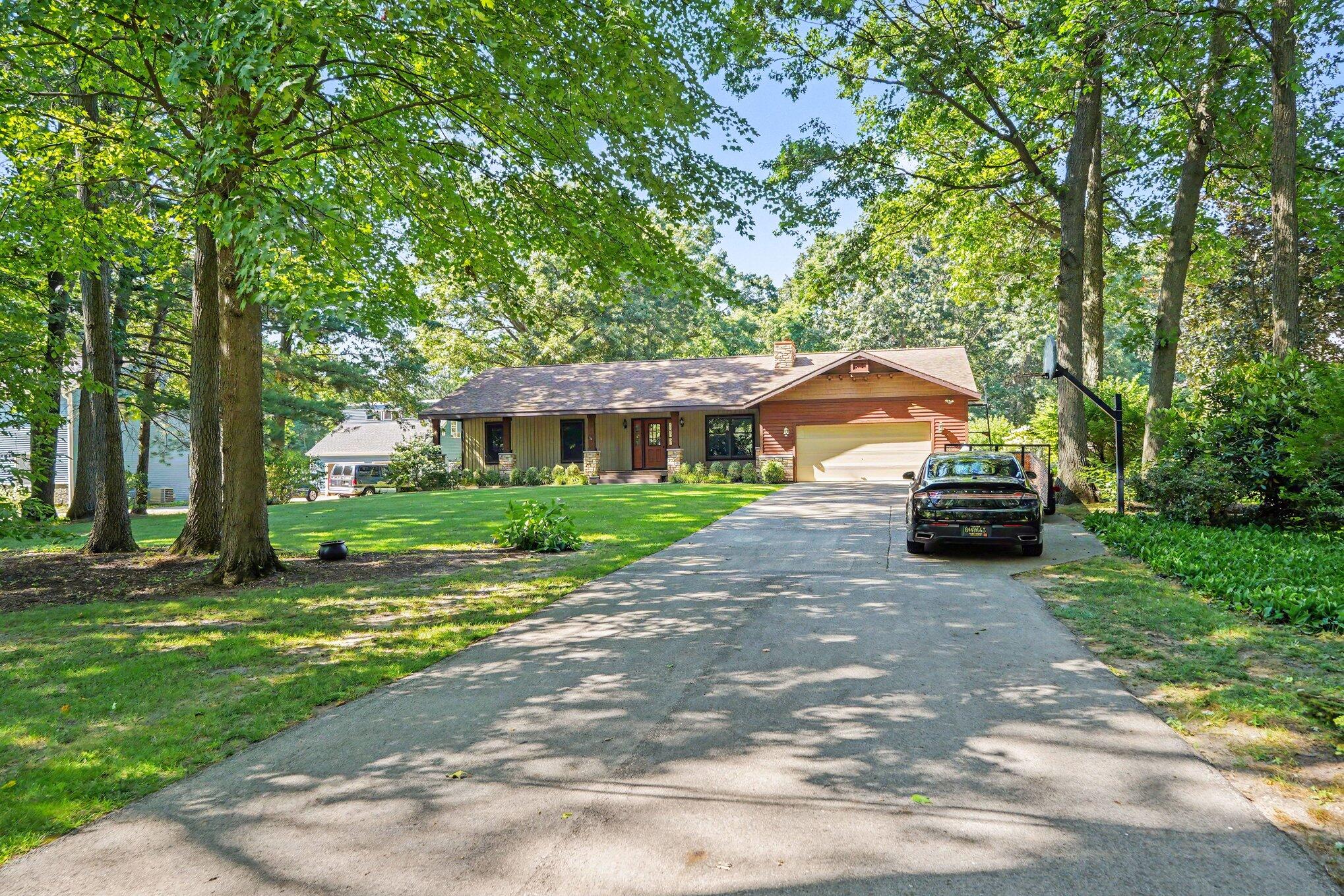 15843 Brucker Street Grand Haven MI 49417