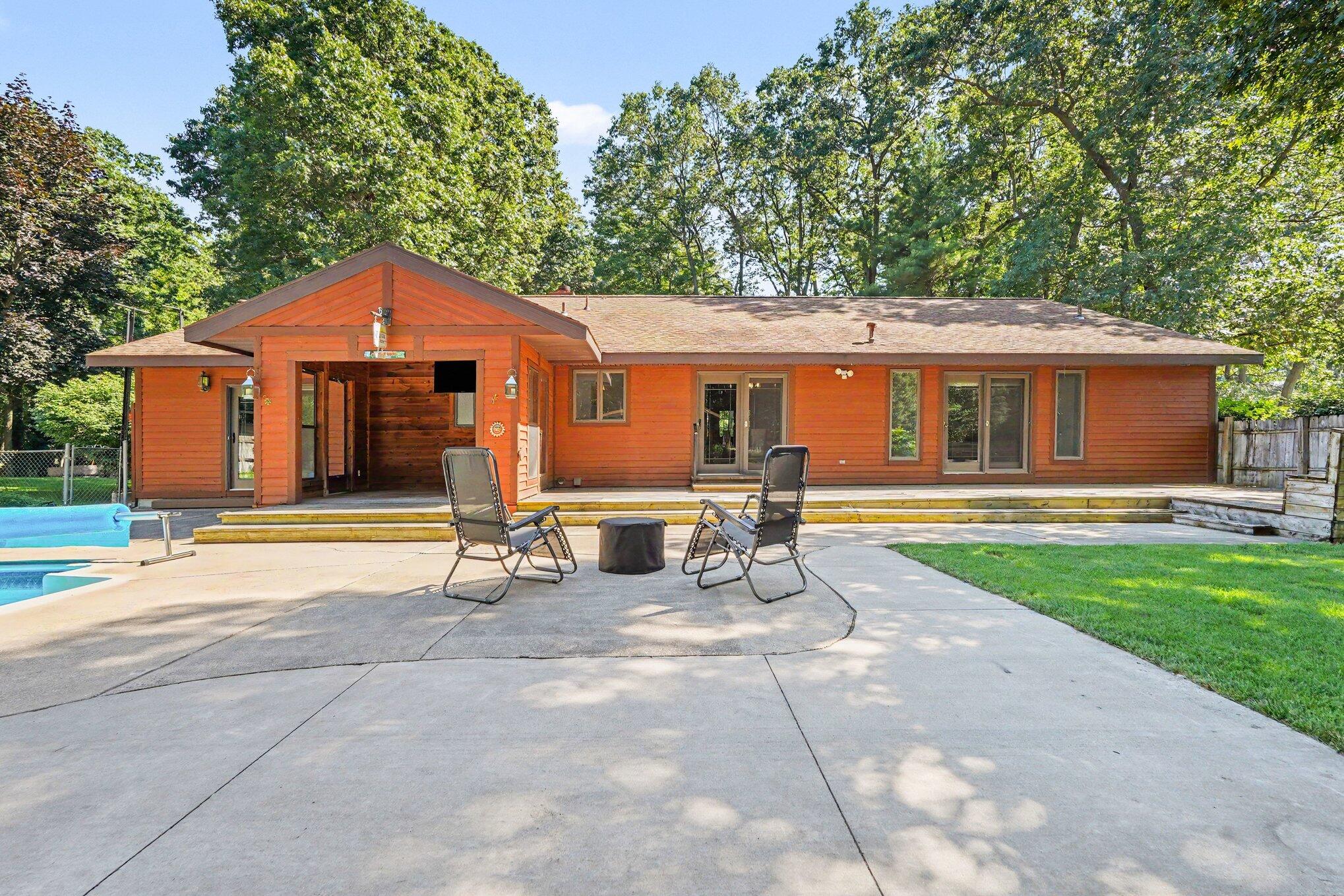 15843 Brucker Street Grand Haven MI 49417