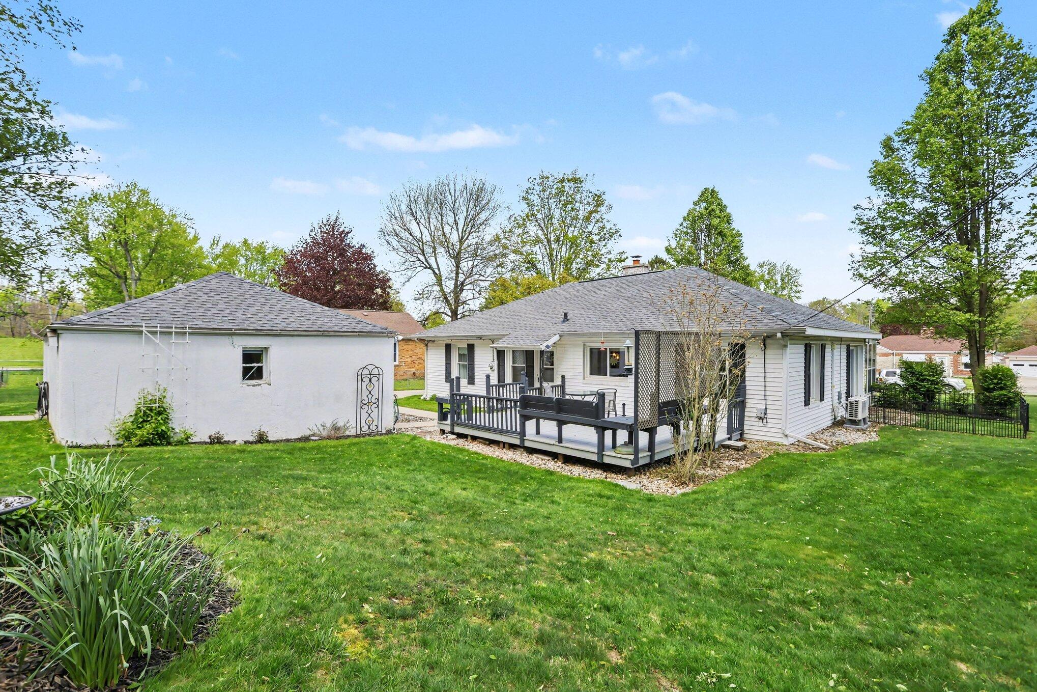 10 Grand Avenue Niles MI 49120