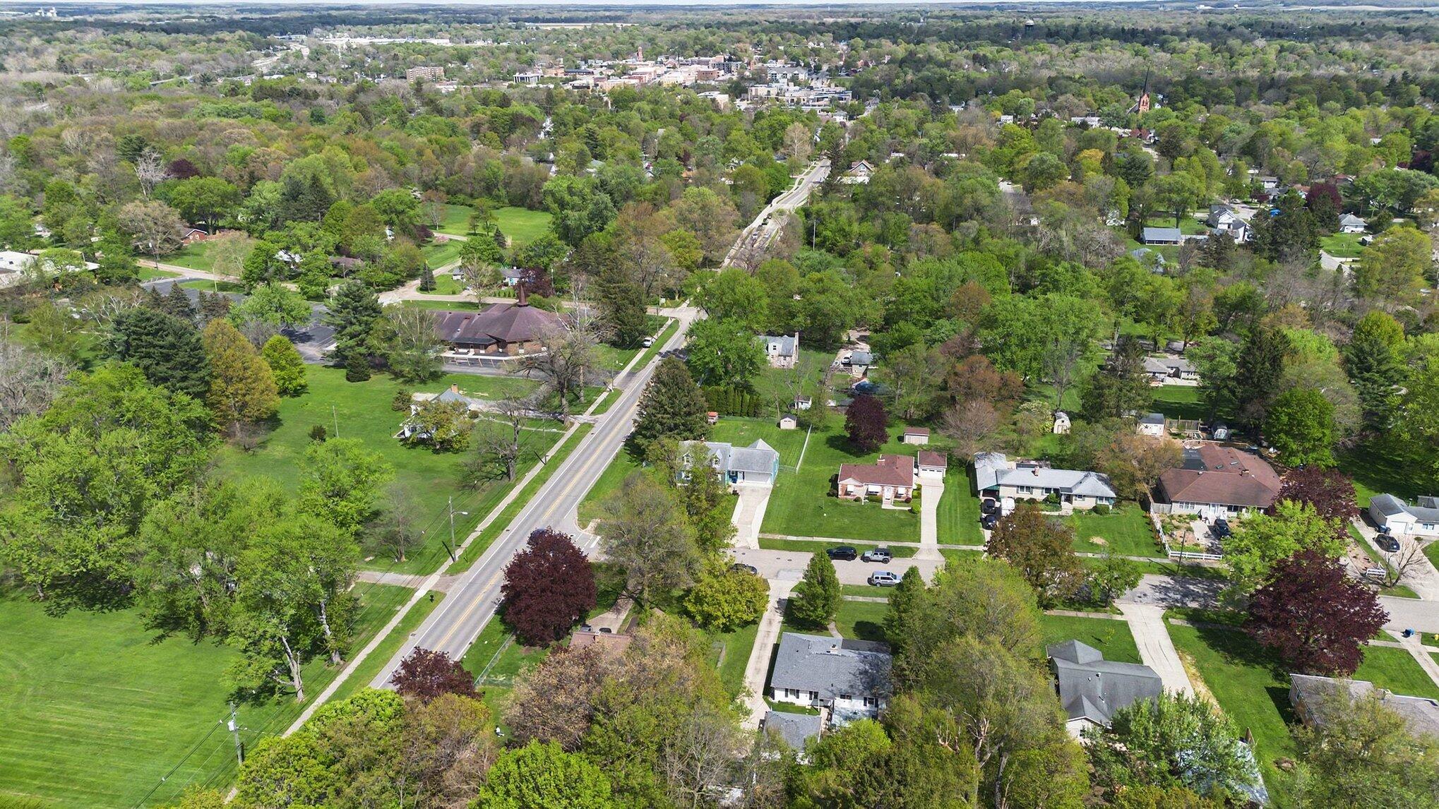10 Grand Avenue Niles MI 49120